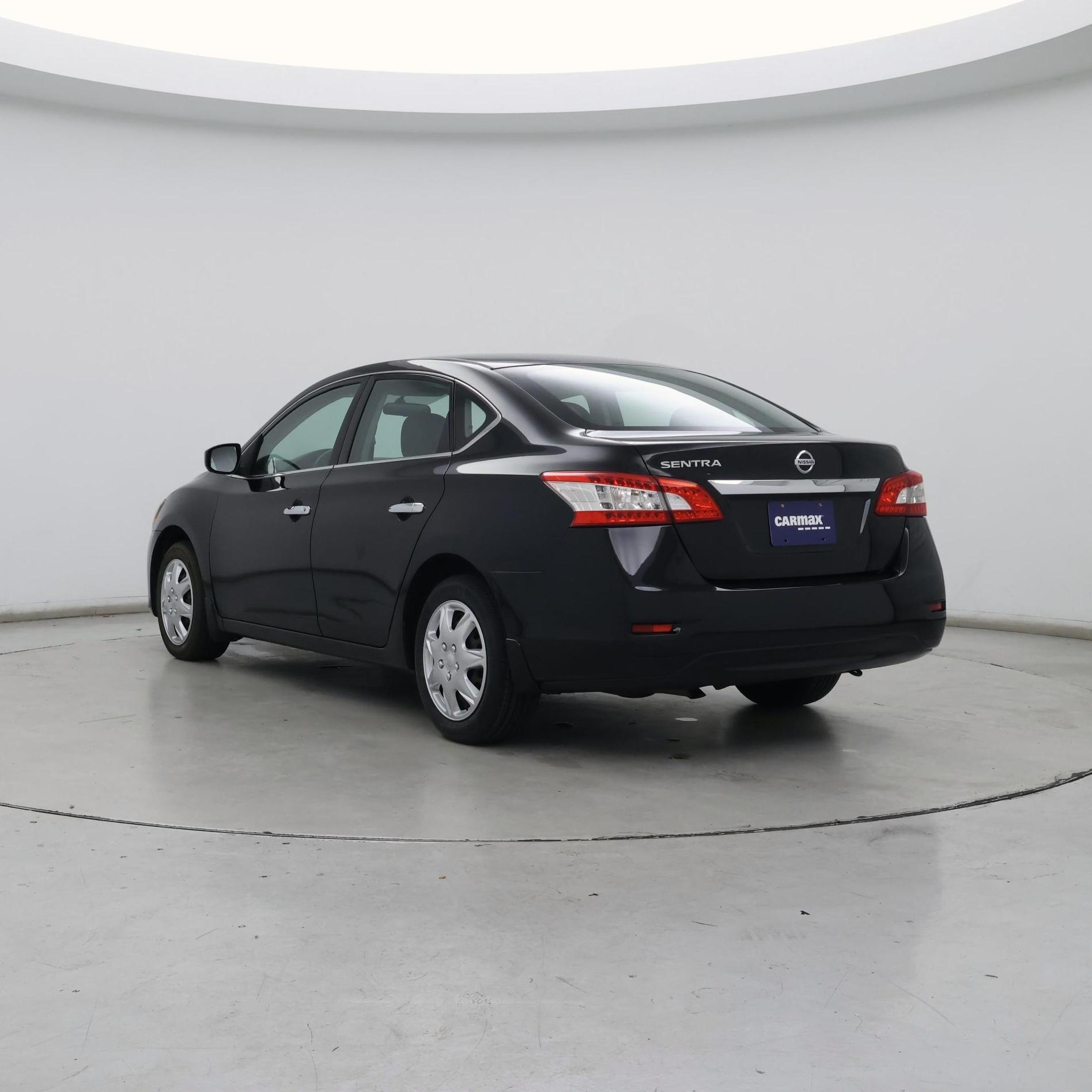 Thumbnail: 2015 Nissan Sentra - 2