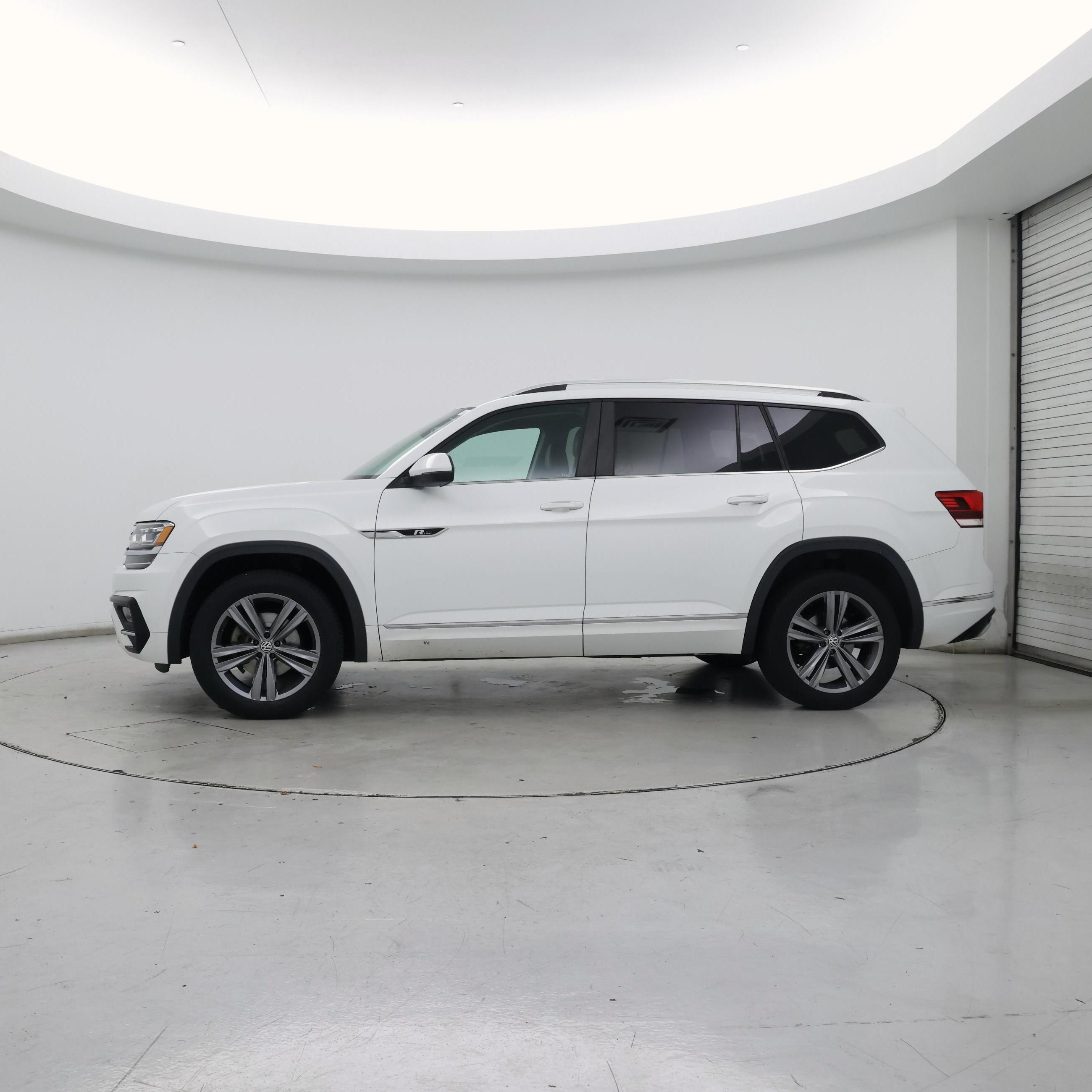 Thumbnail: 2019 Volkswagen Atlas - 3