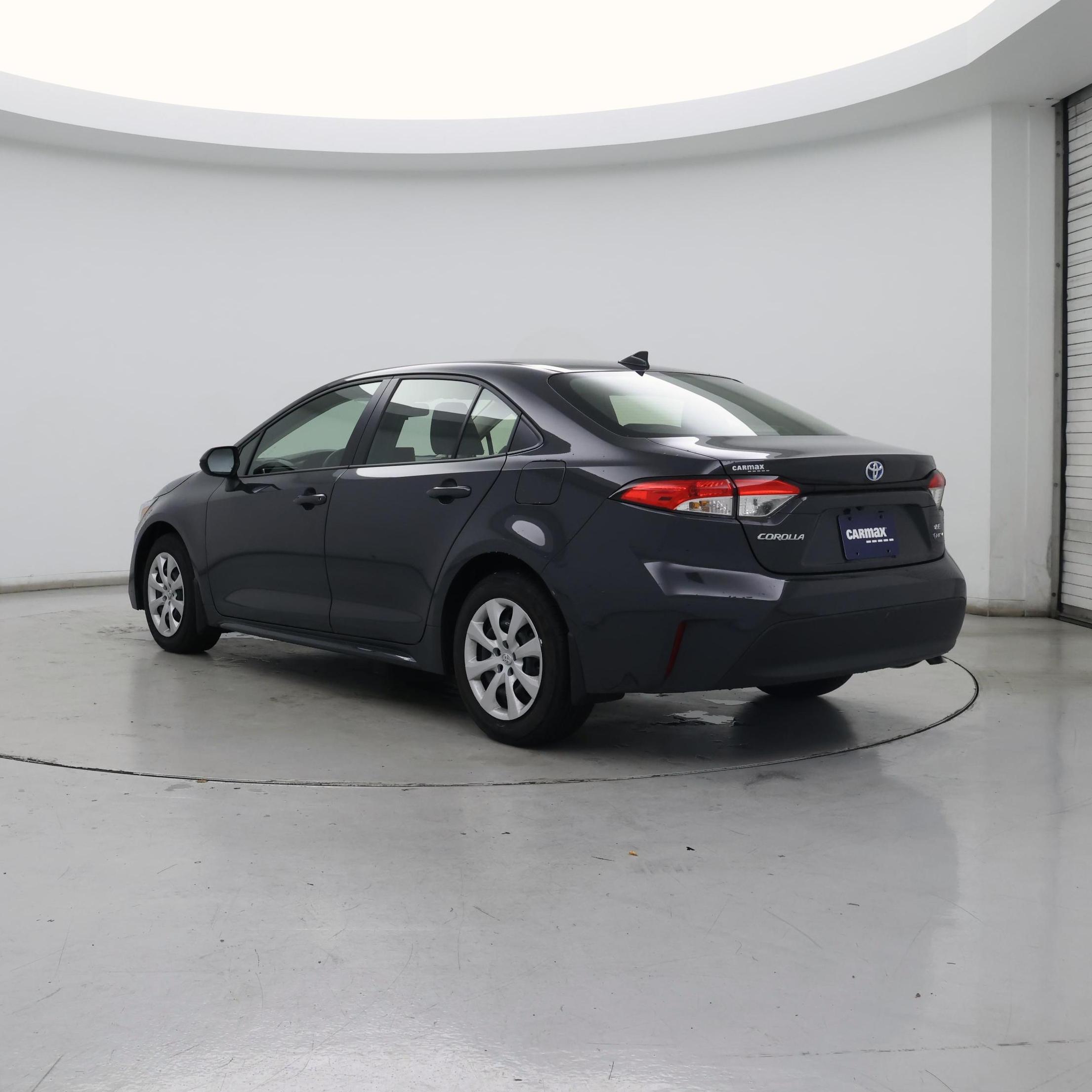 Thumbnail: 2025 Toyota Corolla - 2