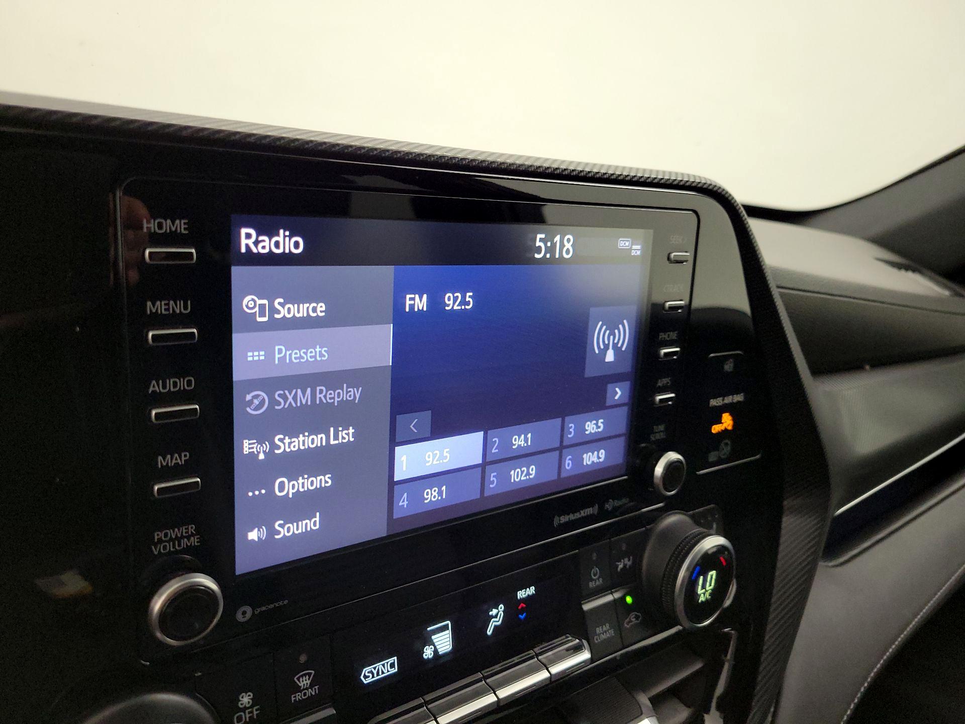 Thumbnail: 2021 Toyota Highlander - 15