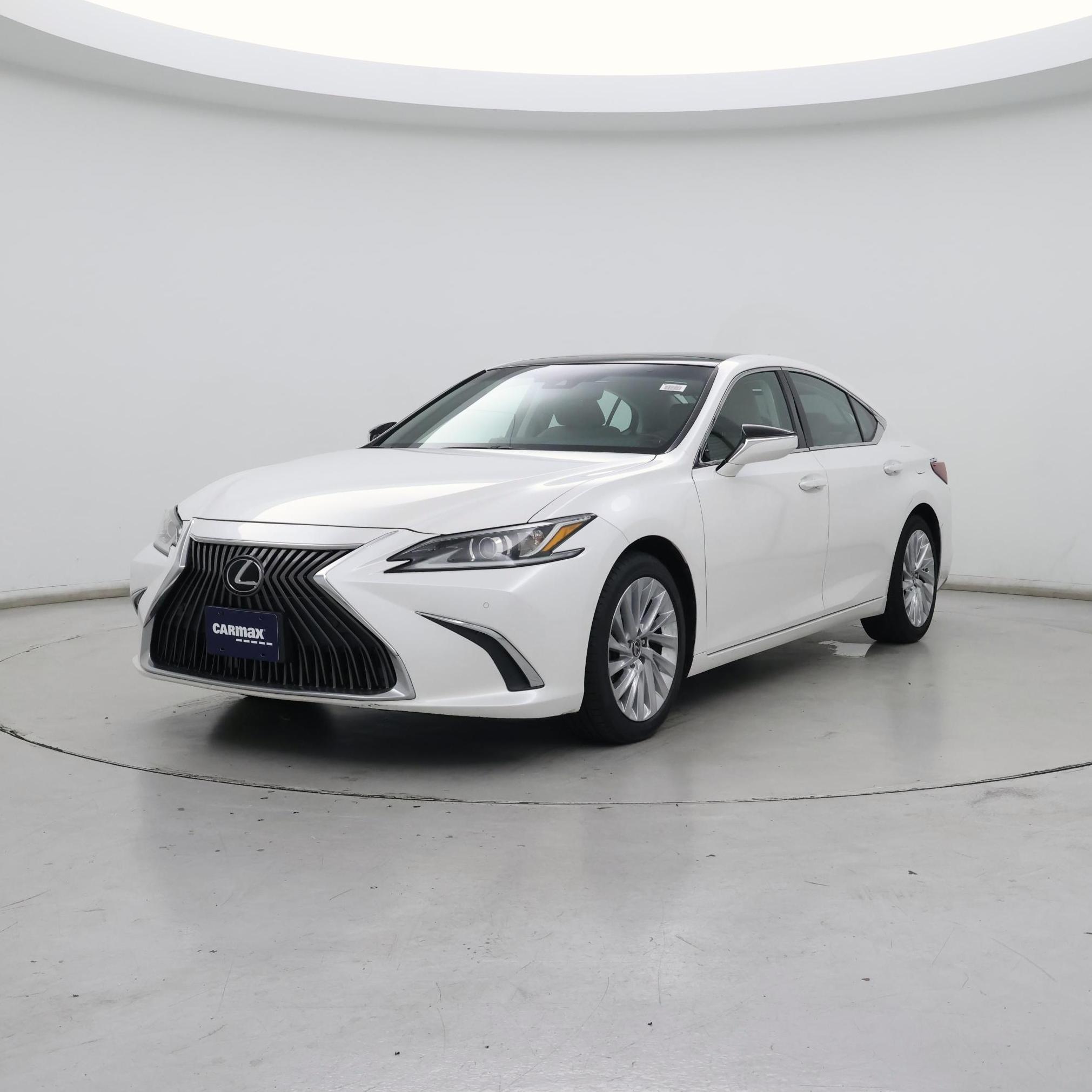 Thumbnail: 2019 Lexus ES - 4