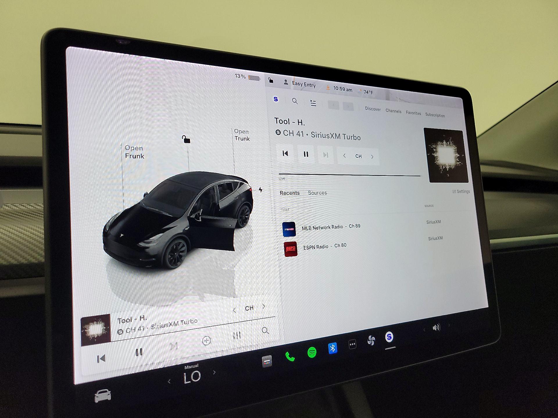 Thumbnail: 2022 Tesla Model Y - 15