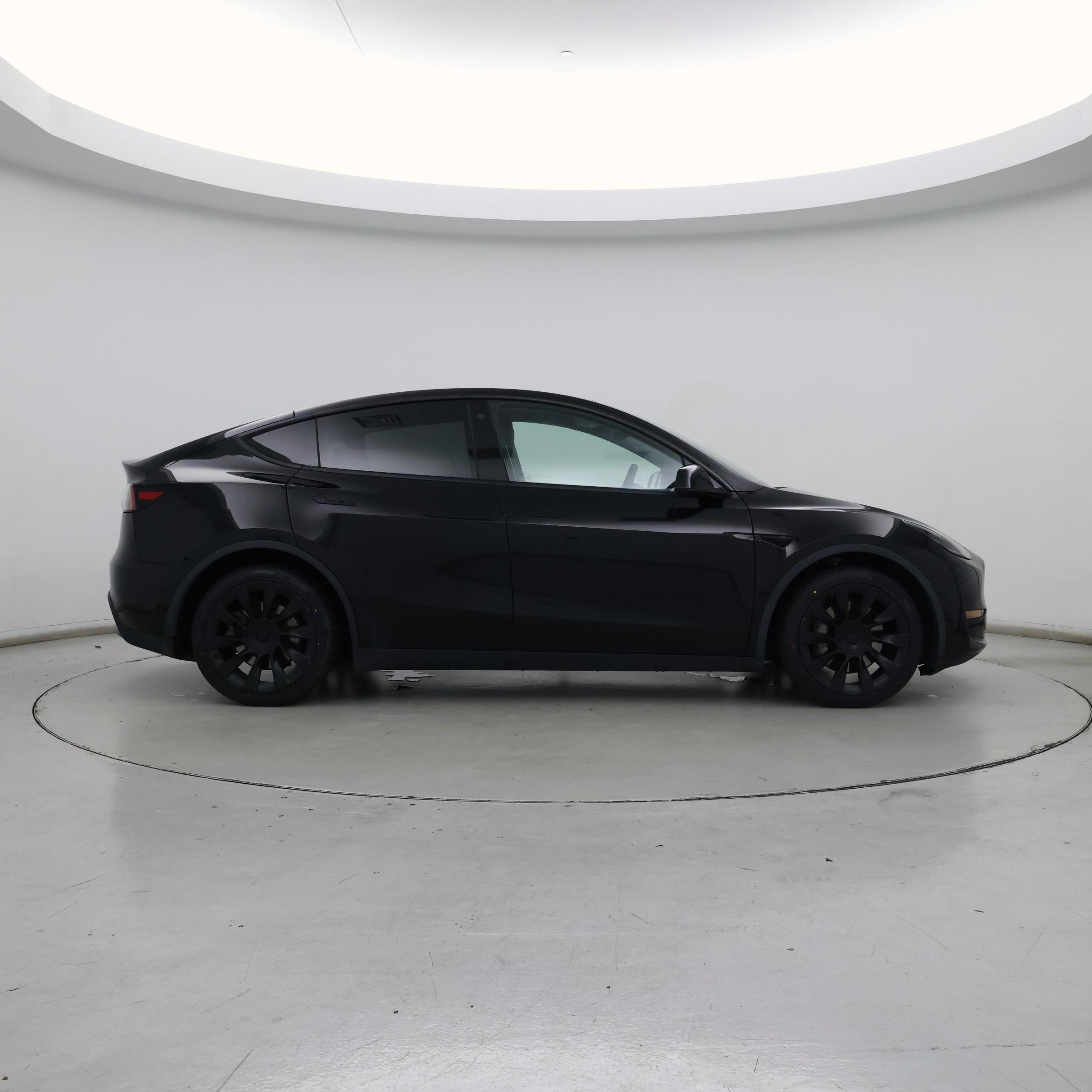 Thumbnail: 2022 Tesla Model Y - 7