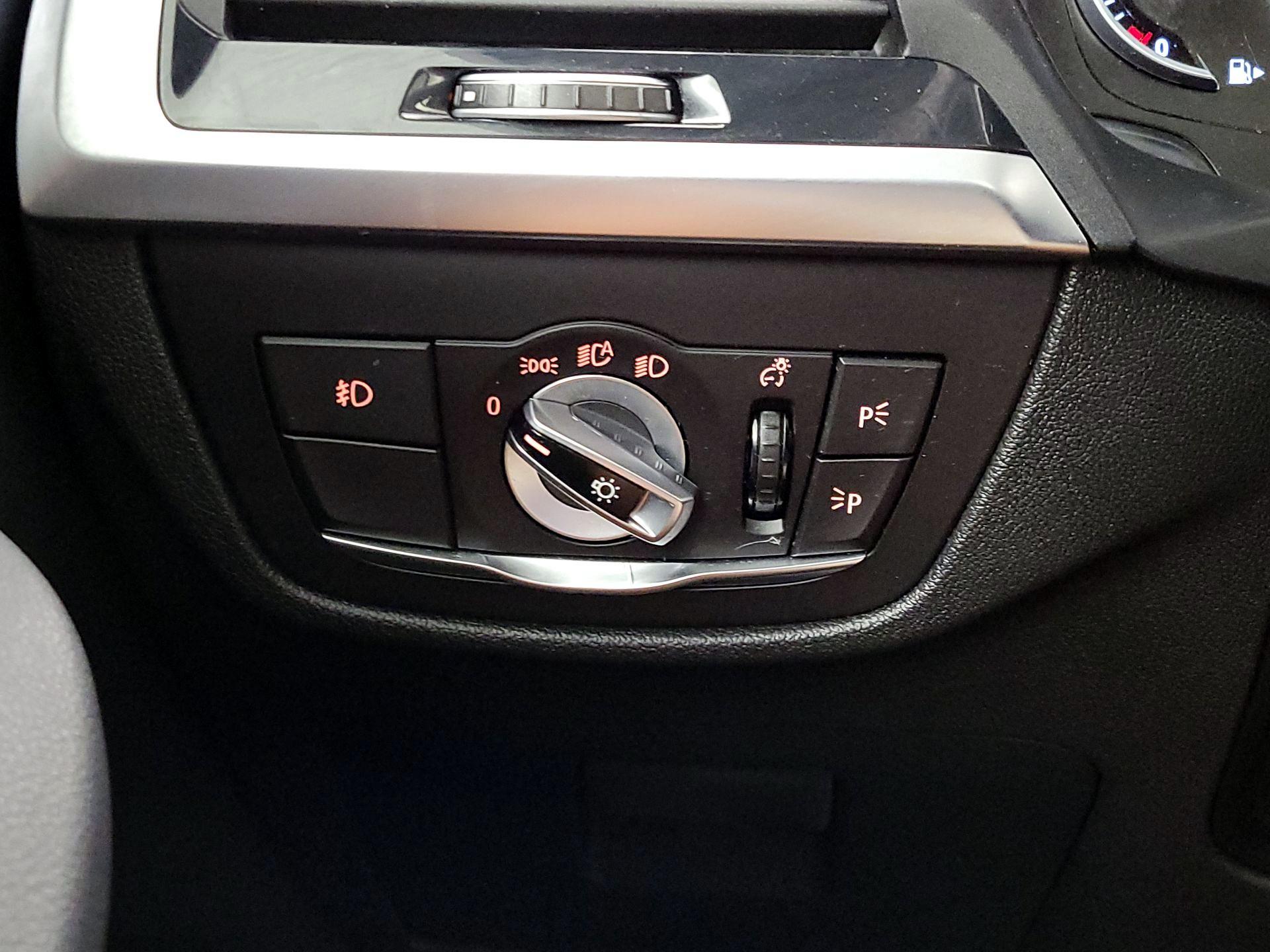 Thumbnail: 2019 BMW X3 - 13
