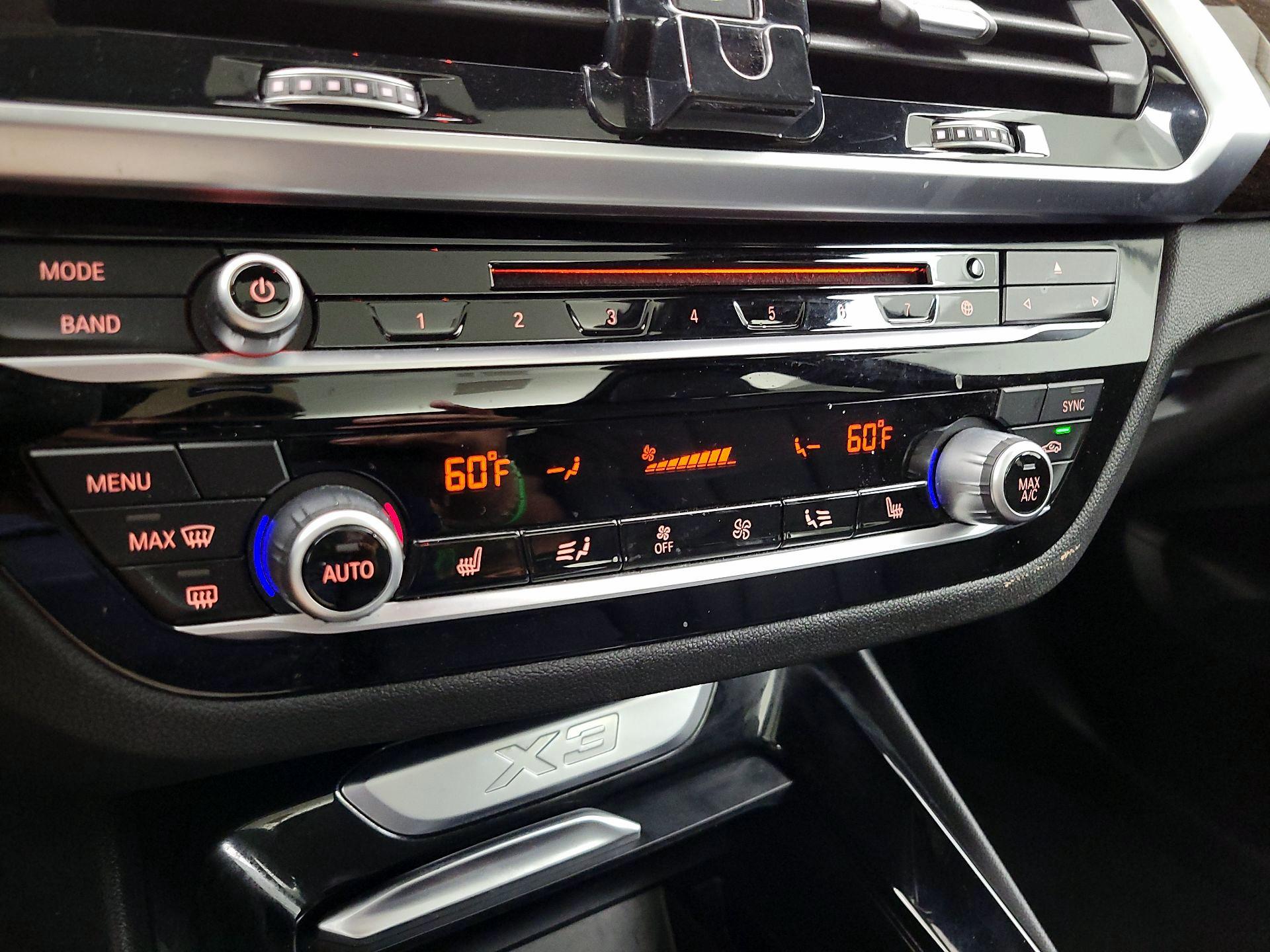 Thumbnail: 2019 BMW X3 - 17