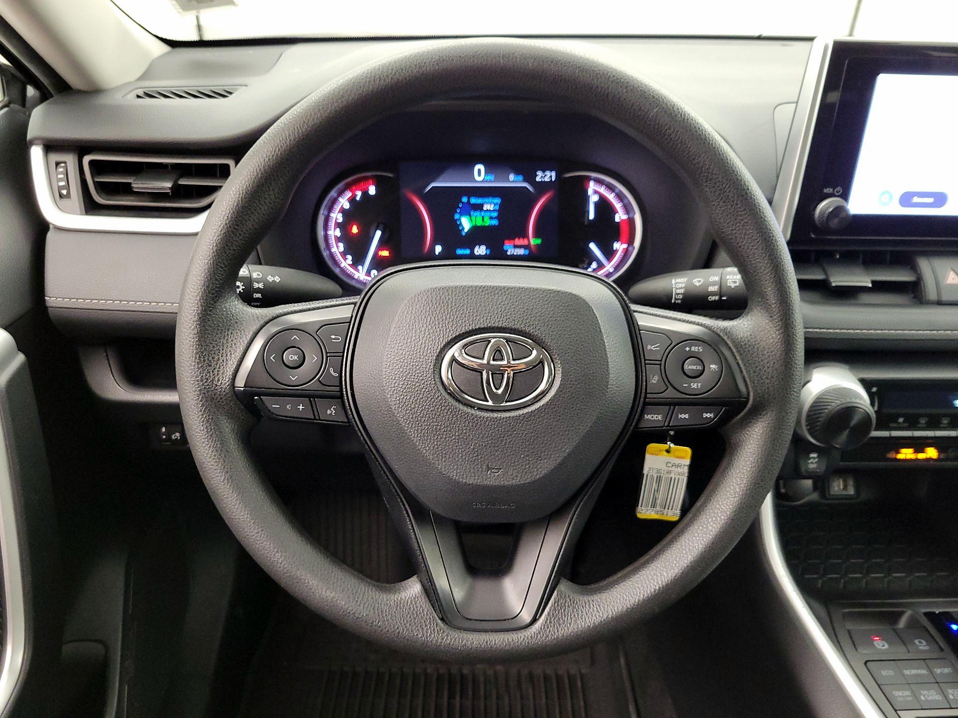 Thumbnail: 2024 Toyota RAV4 - 10