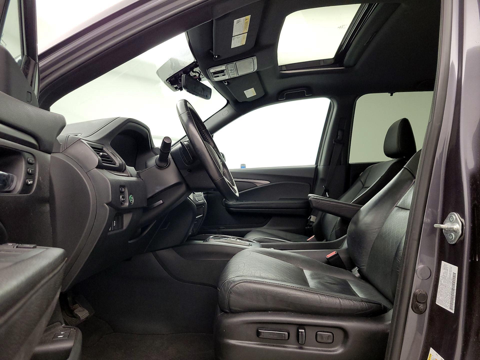 Thumbnail: 2021 Honda Passport - 11