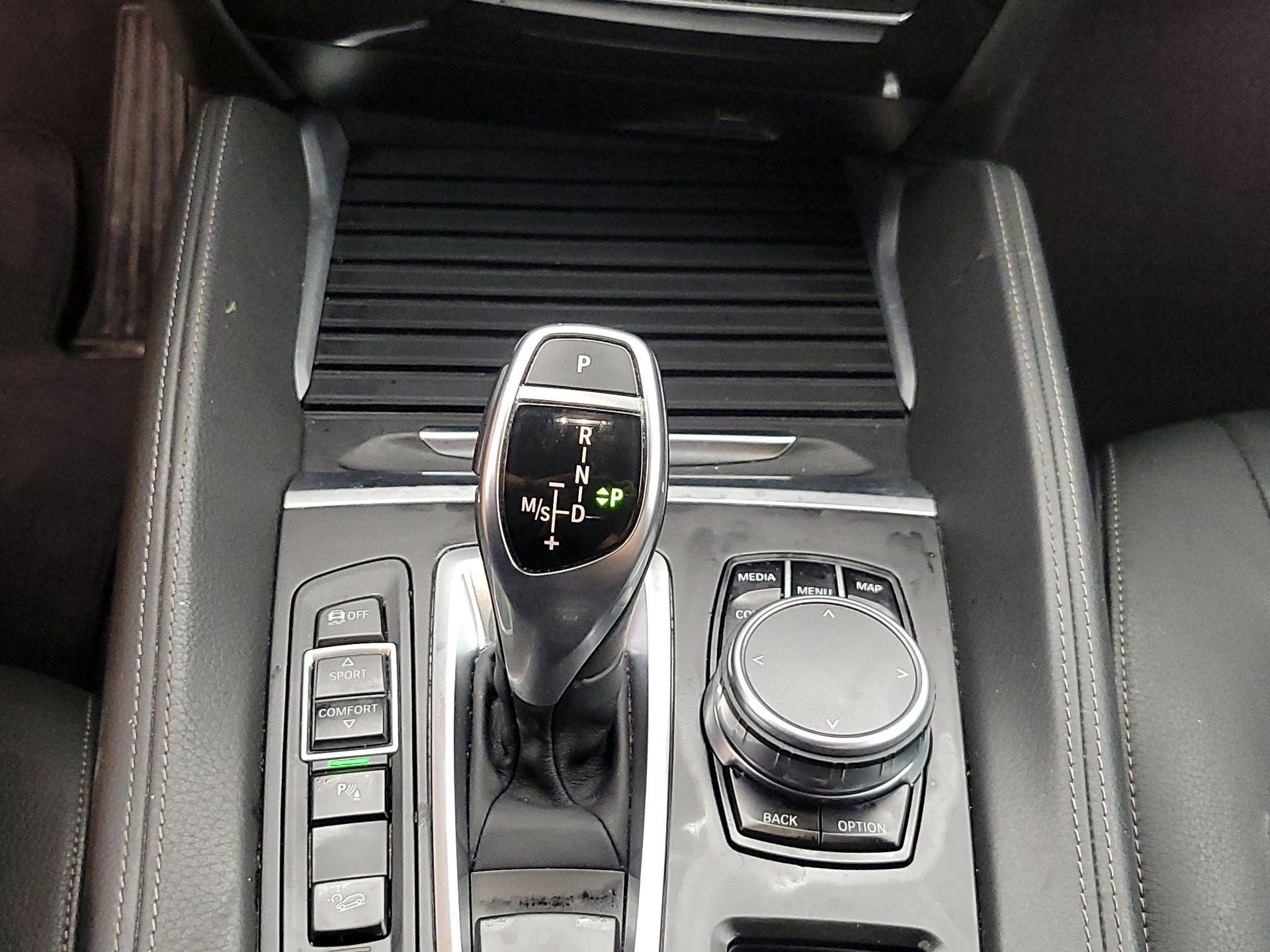 Thumbnail: 2018 BMW X6 - 18