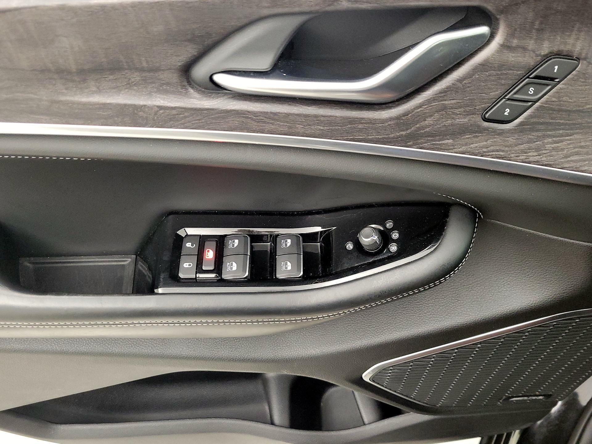 Thumbnail: 2023 Jeep Grand Cherokee - 12