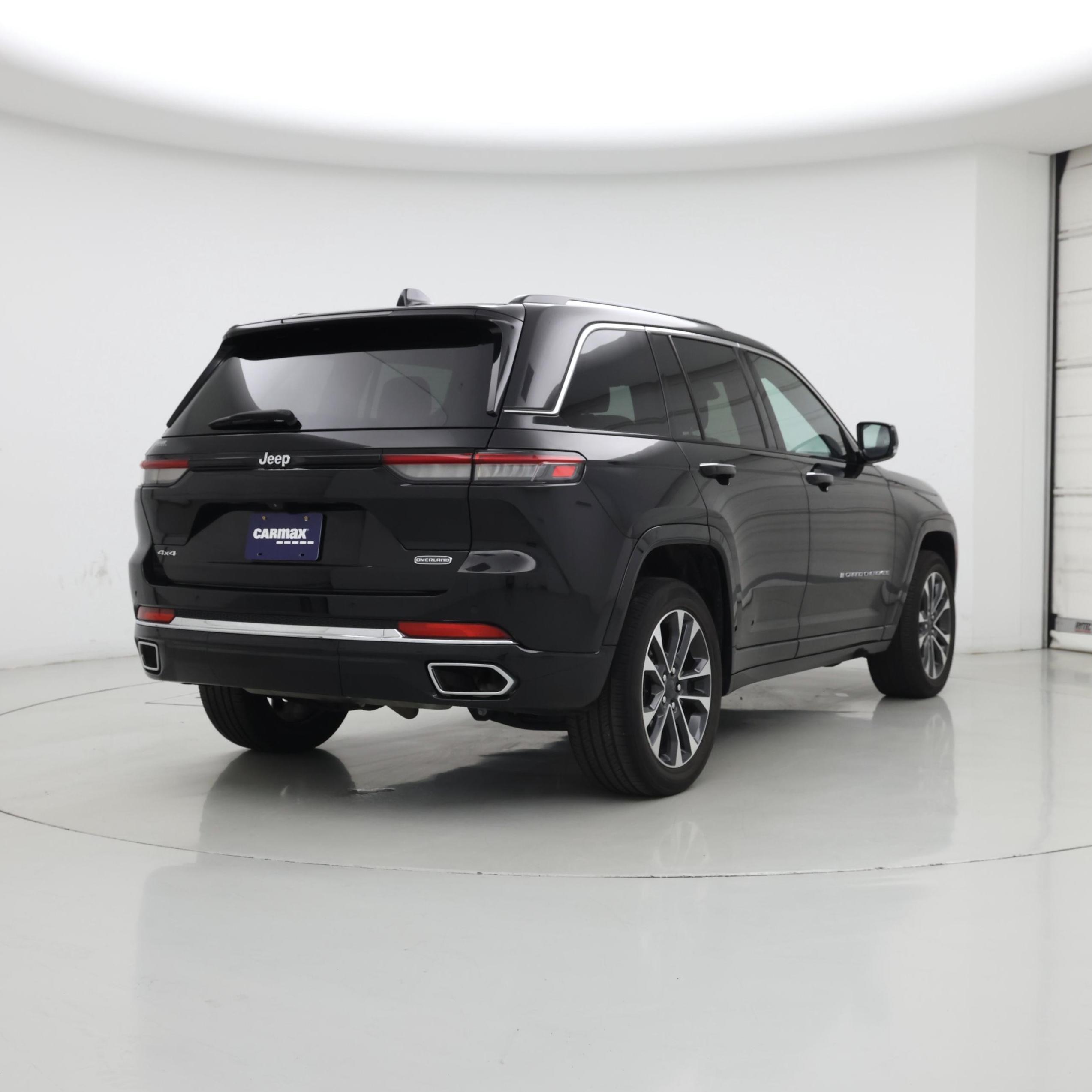 Thumbnail: 2023 Jeep Grand Cherokee - 8