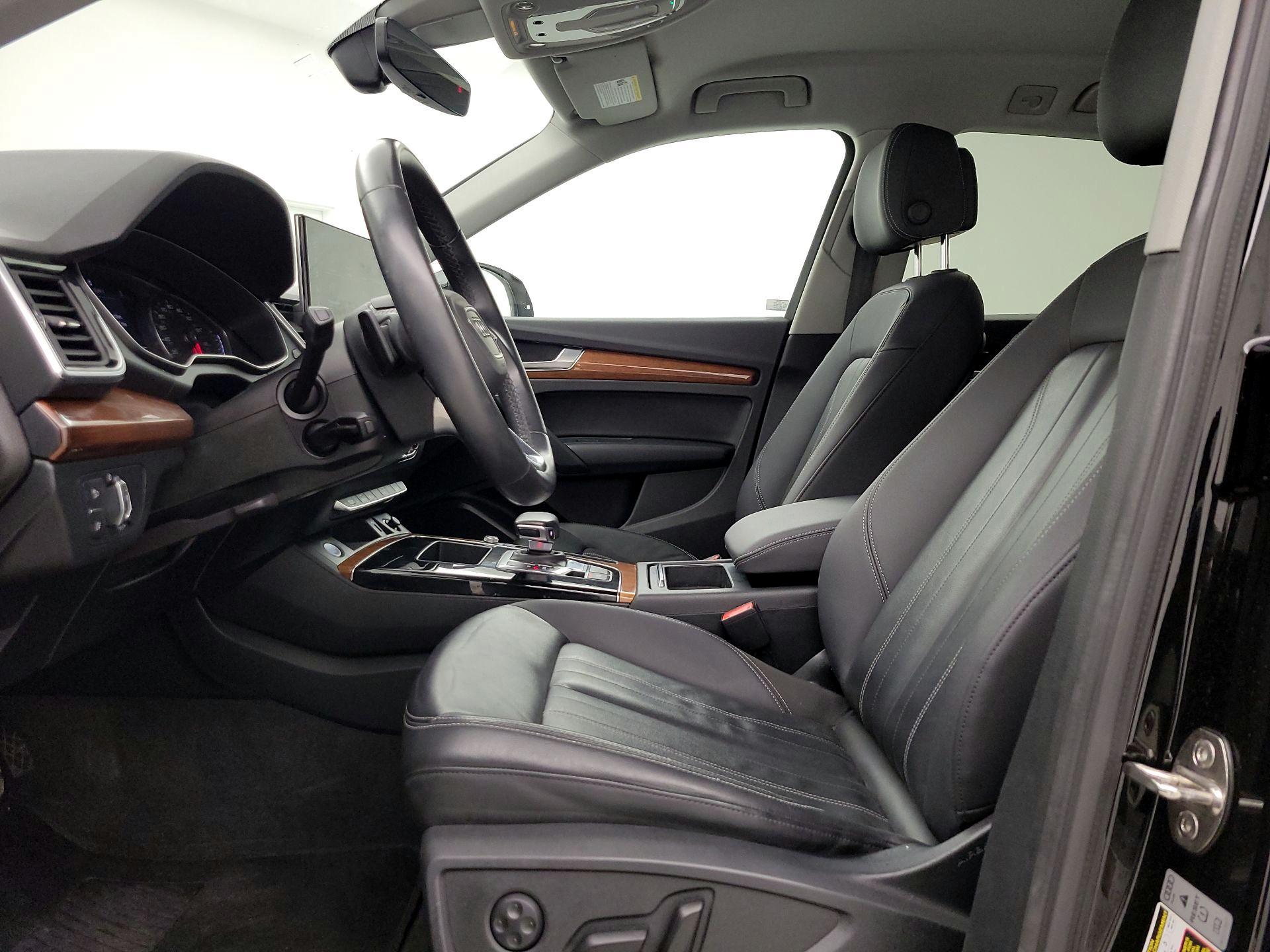 Thumbnail: 2021 Audi Q5 - 11