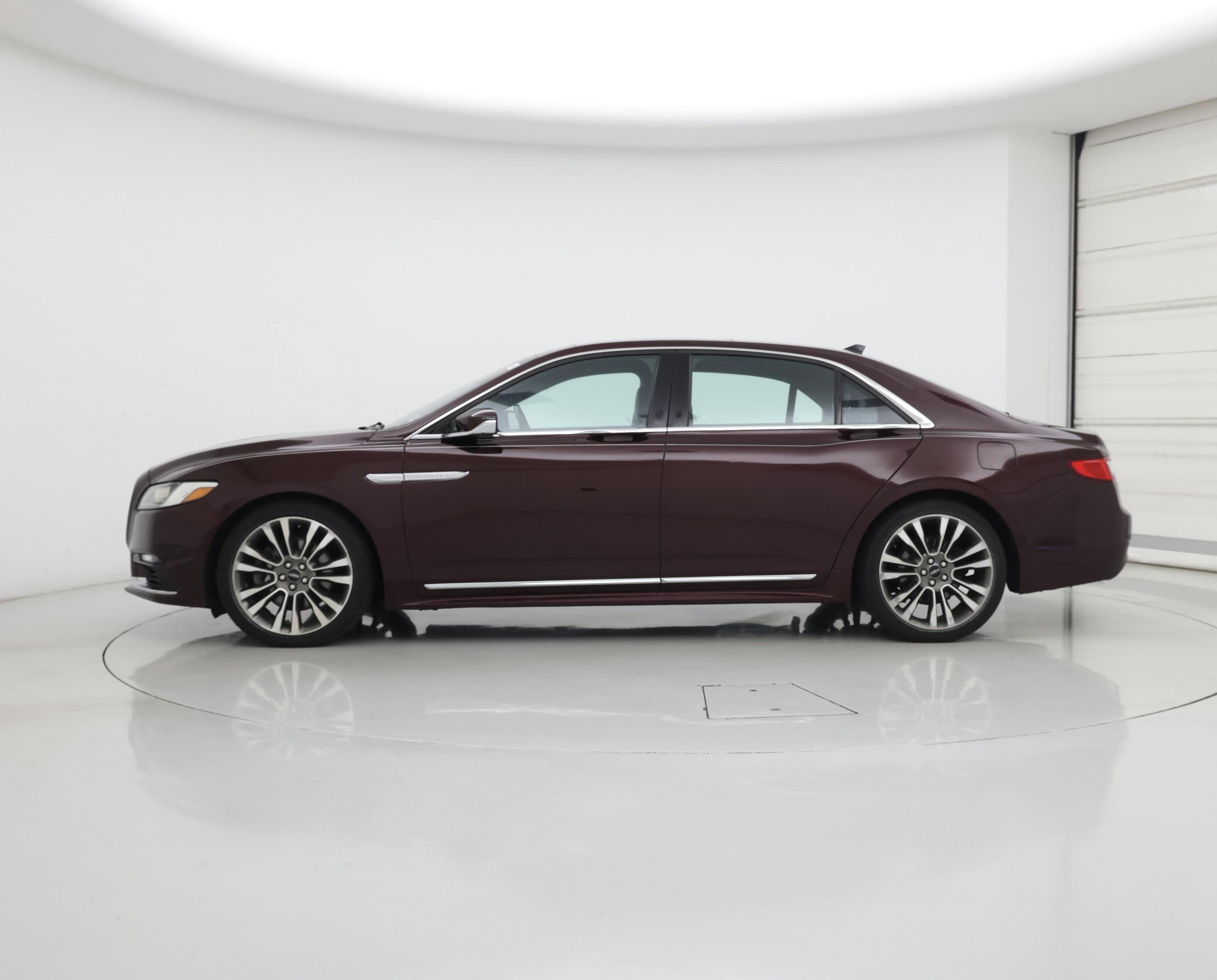 Thumbnail: 2020 Lincoln Continental - 3