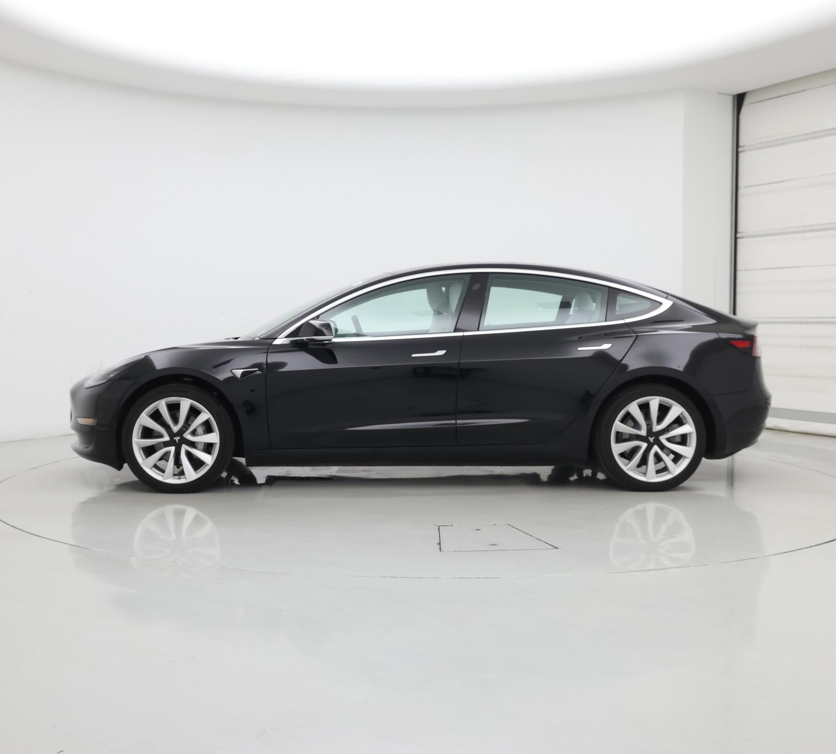 Thumbnail: 2019 Tesla Model 3 - 3