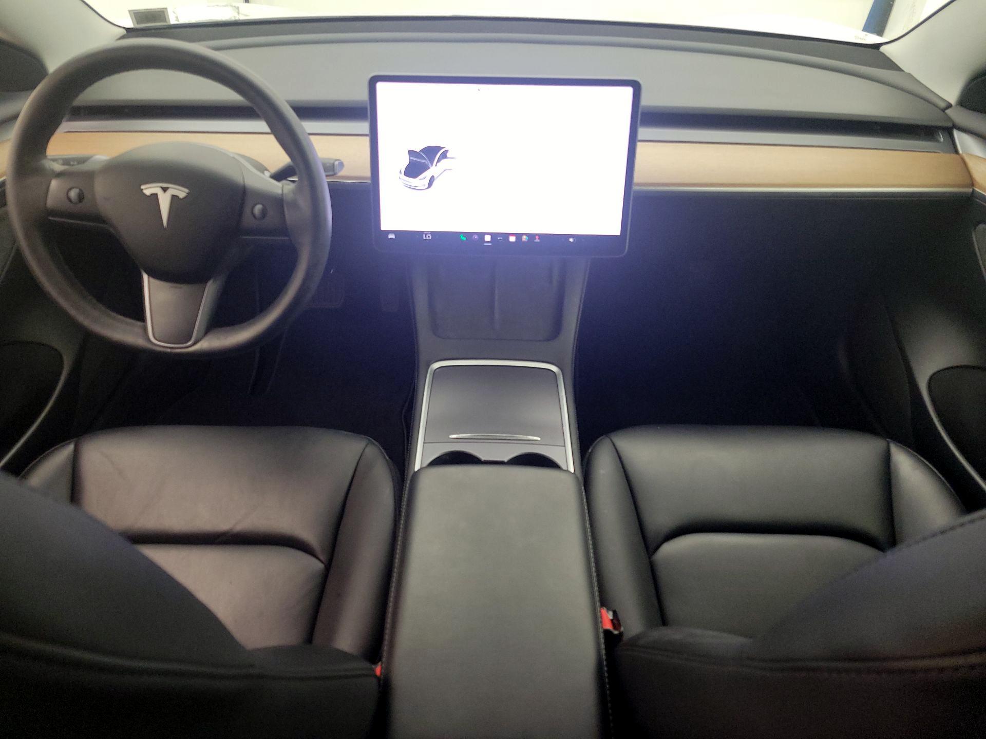 Thumbnail: 2021 Tesla Model 3 - 9