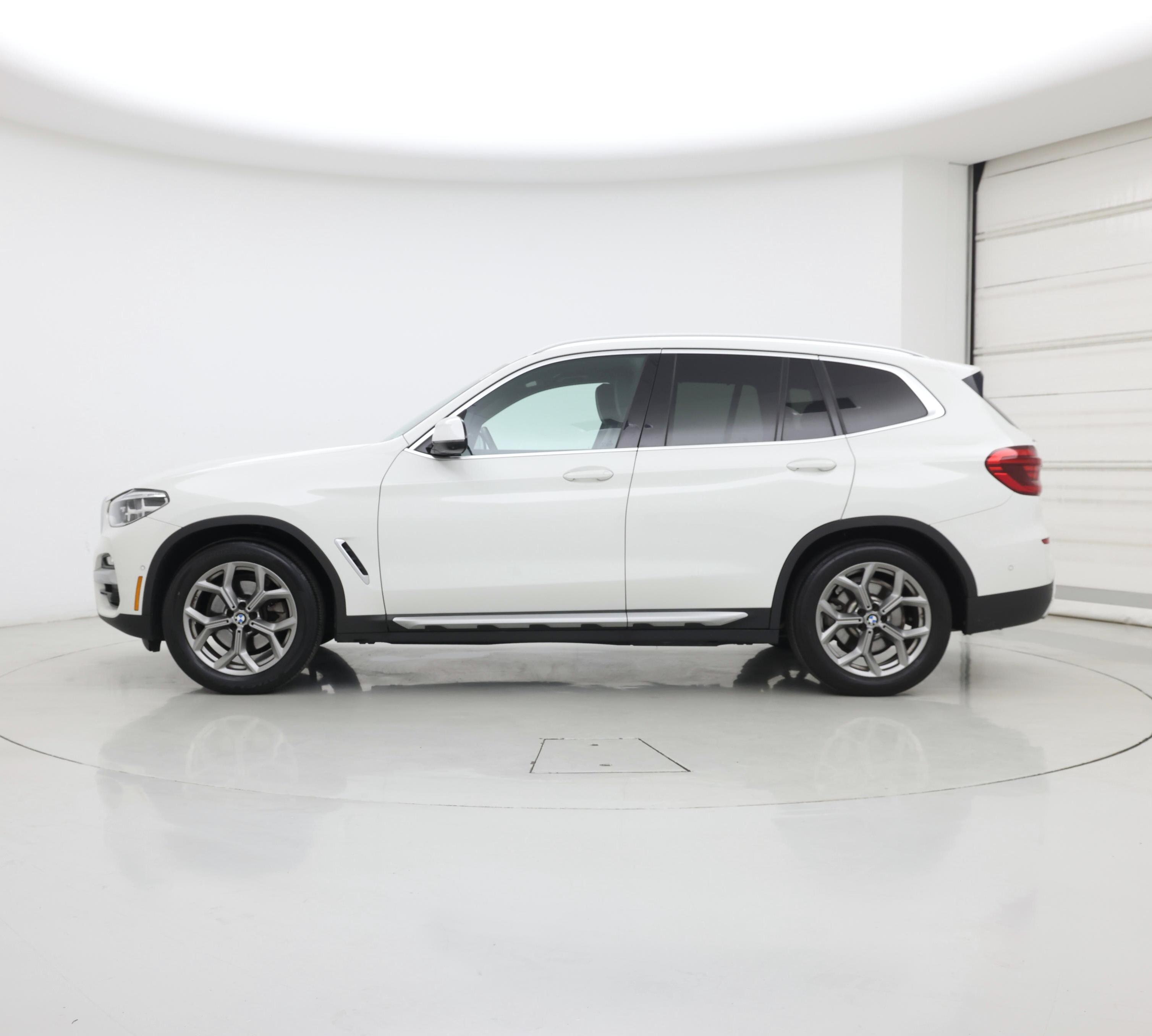 Thumbnail: 2021 BMW X3 - 3