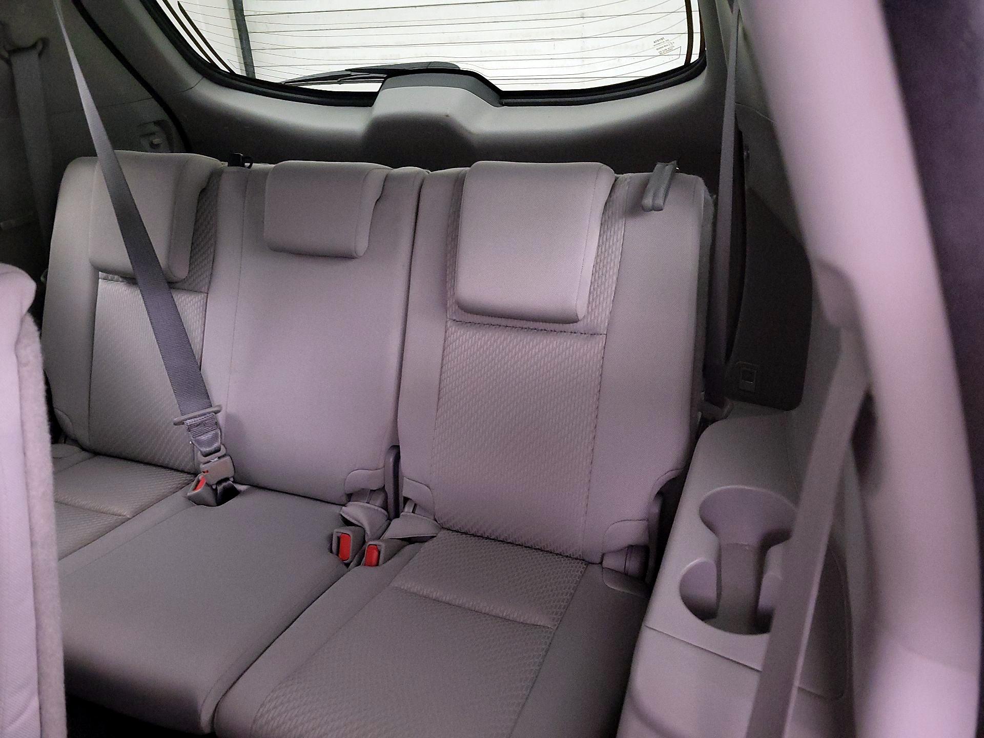 Thumbnail: 2016 Toyota Highlander - 19
