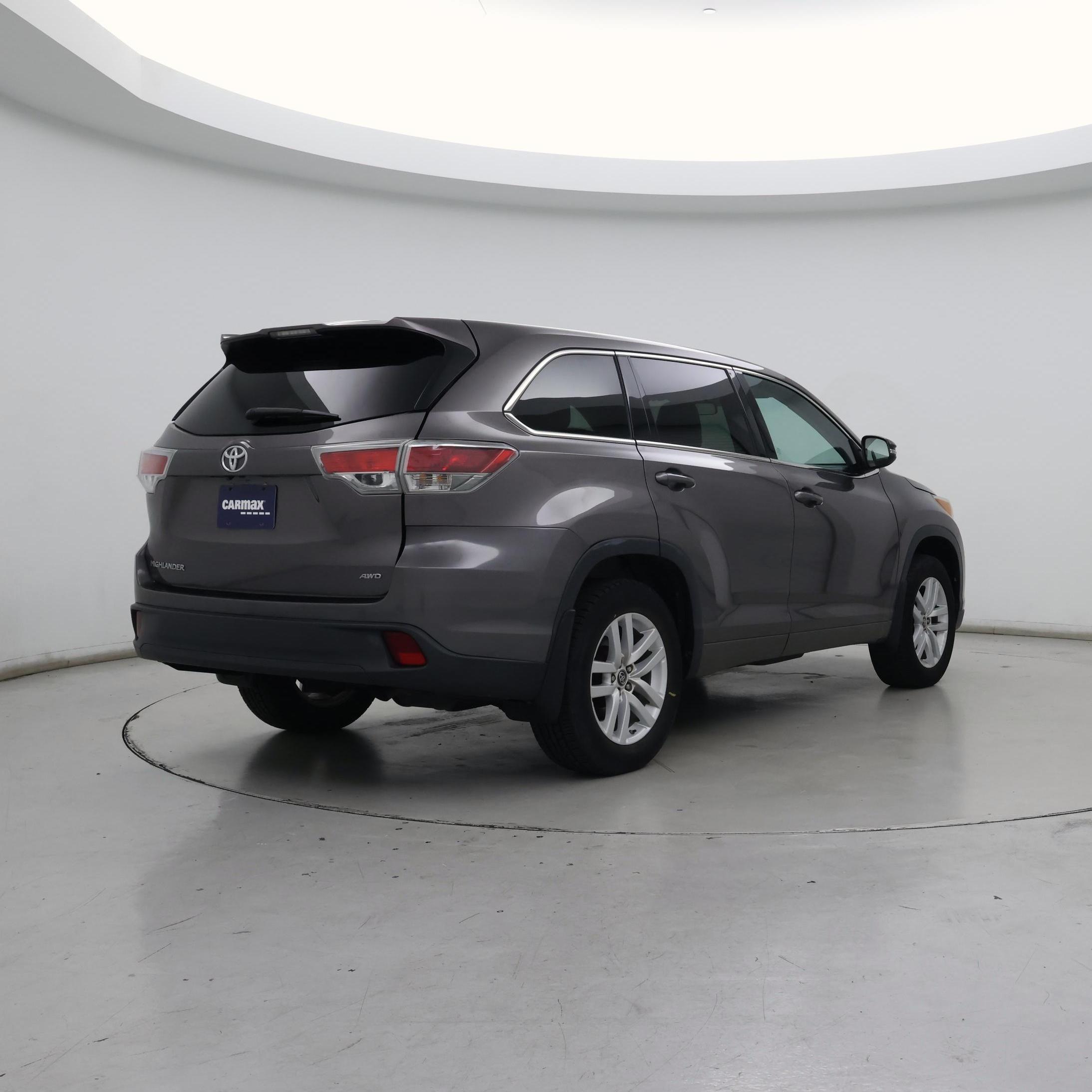 Thumbnail: 2016 Toyota Highlander - 8