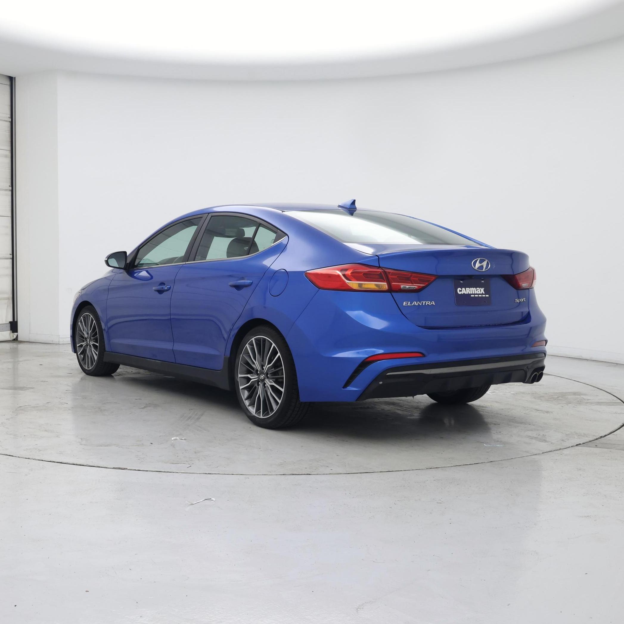 Thumbnail: 2018 Hyundai Elantra - 2