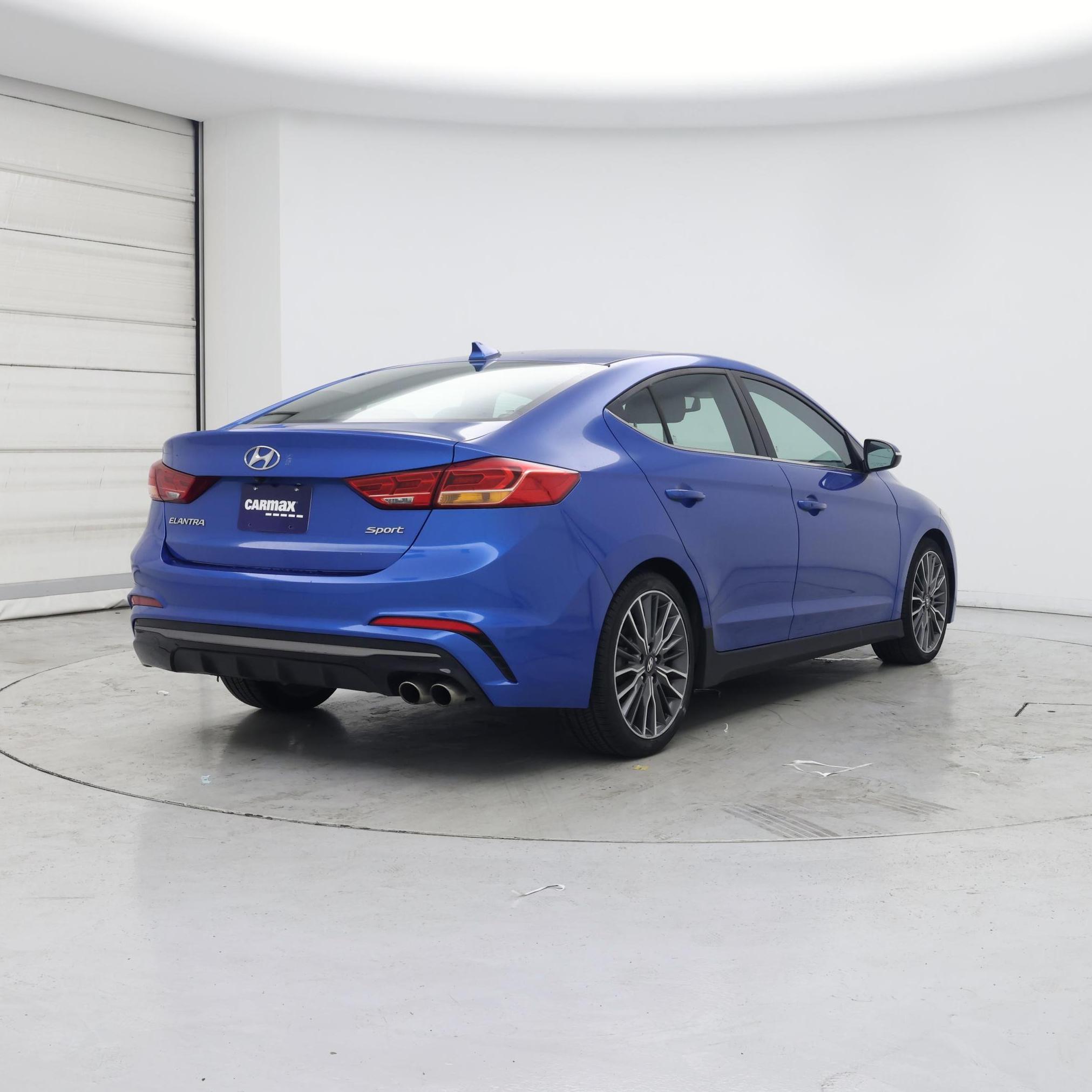 Thumbnail: 2018 Hyundai Elantra - 8