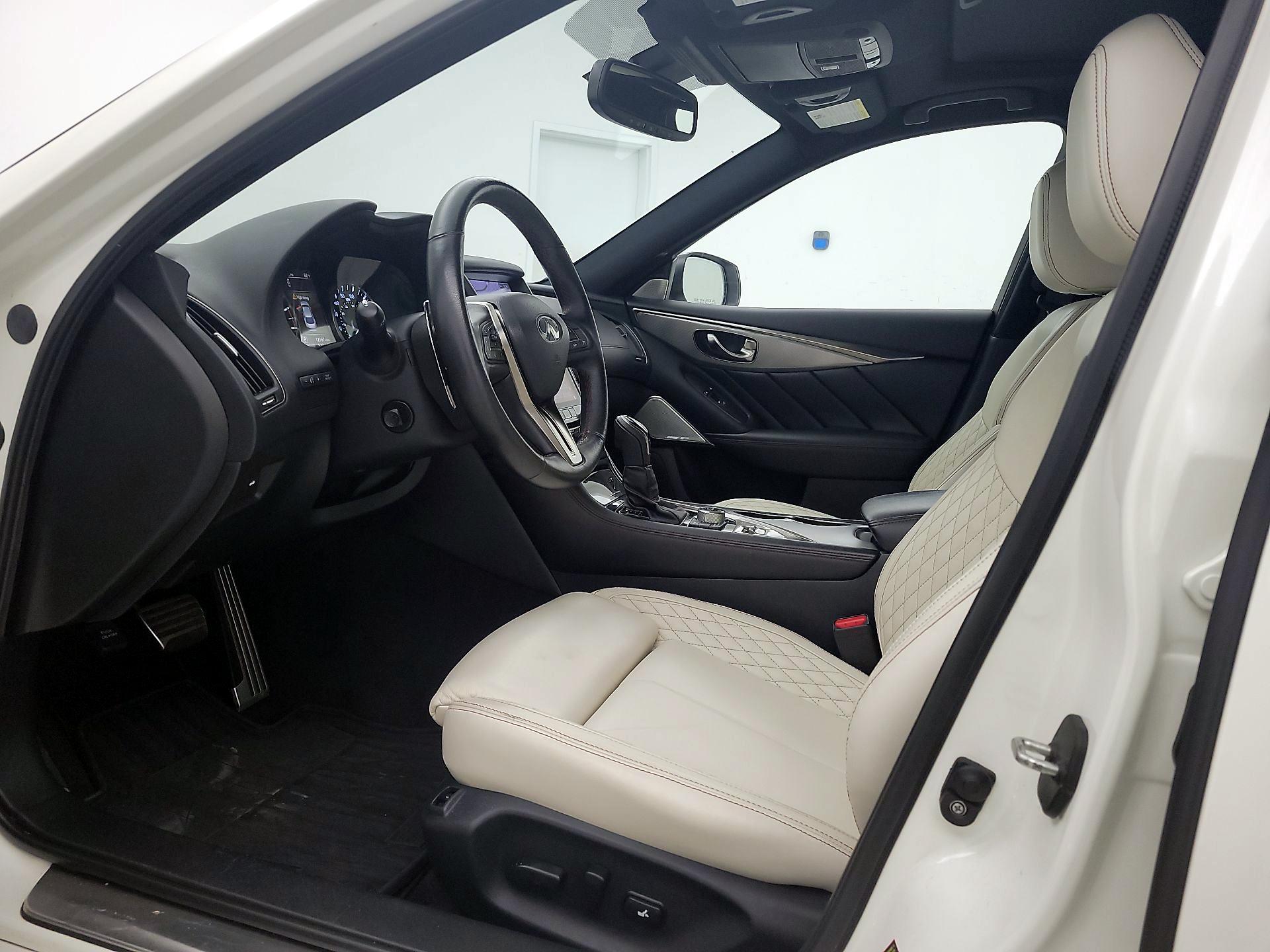 Thumbnail: 2019 INFINITI  - 11