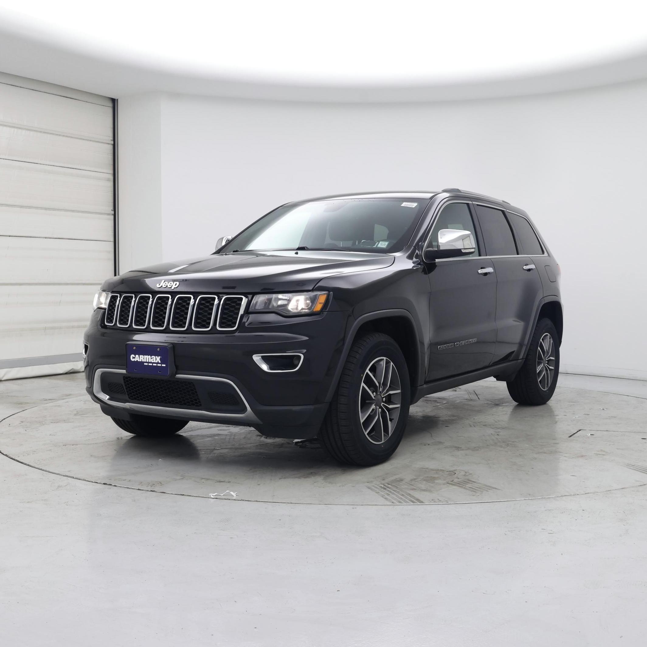 Thumbnail: 2019 Jeep Grand Cherokee - 4