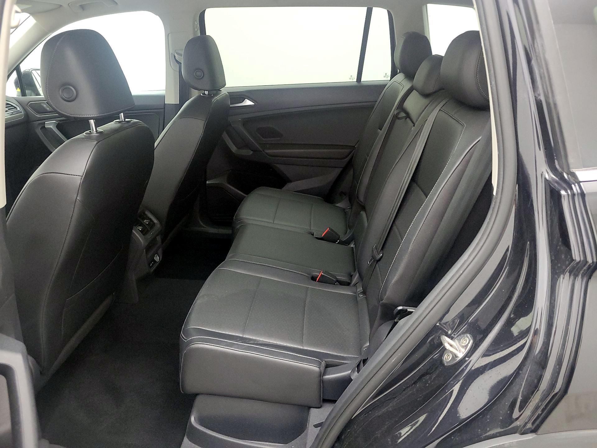 Thumbnail: 2019 Volkswagen Tiguan - 20