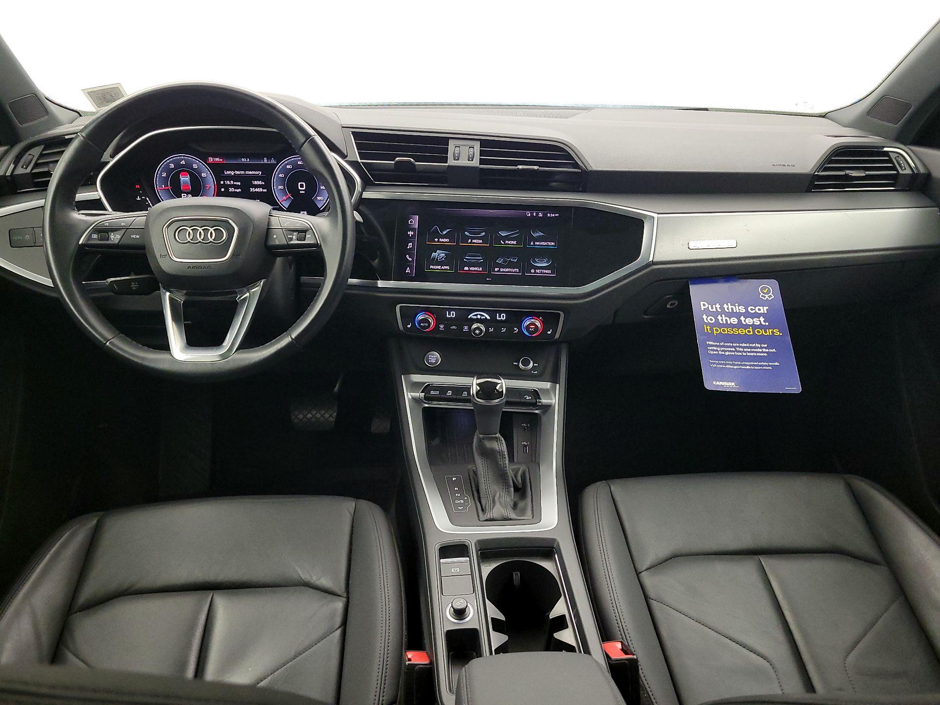 Thumbnail: 2020 Audi Q3 - 9