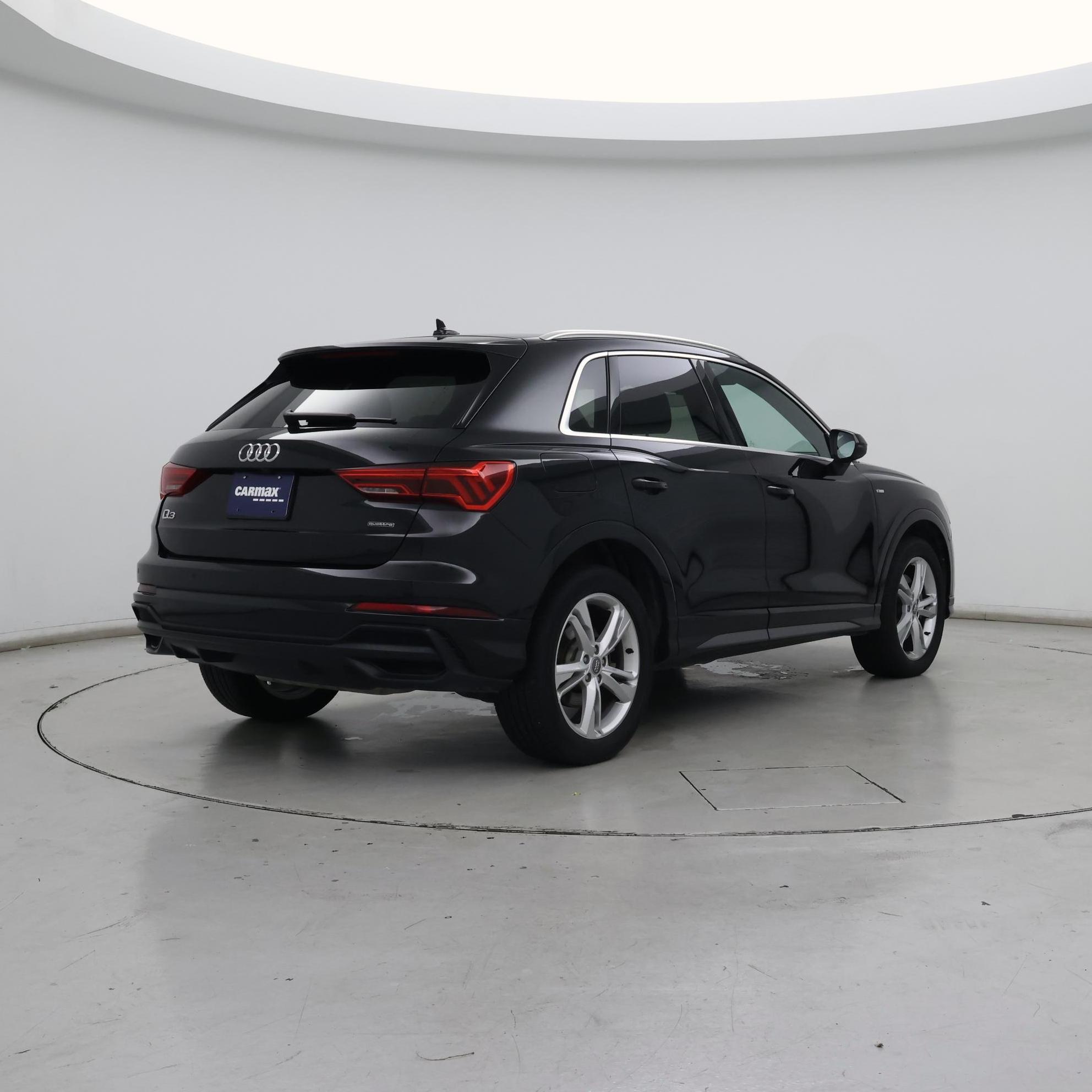 Thumbnail: 2020 Audi Q3 - 8