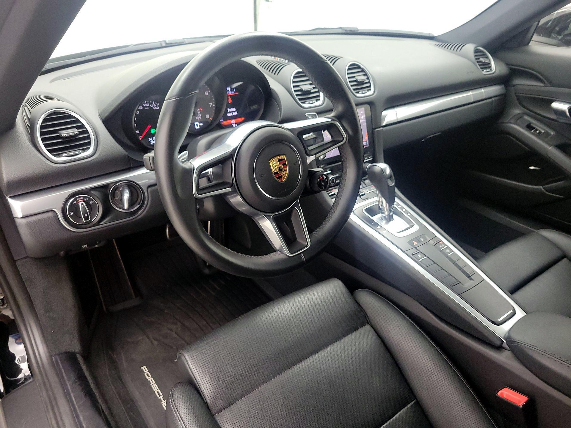 Thumbnail: 2018 Porsche 718 Cayman - 9
