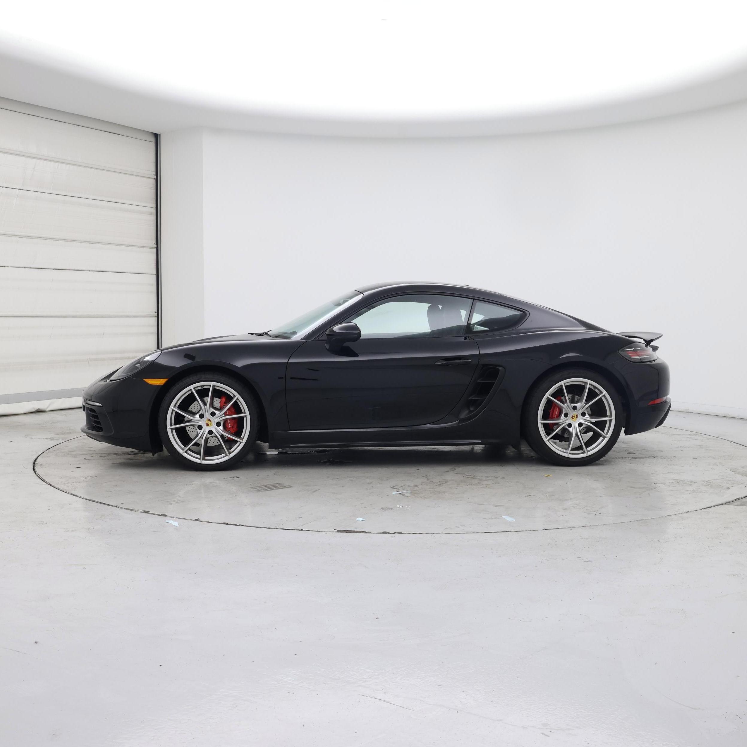 Thumbnail: 2018 Porsche 718 Cayman - 3