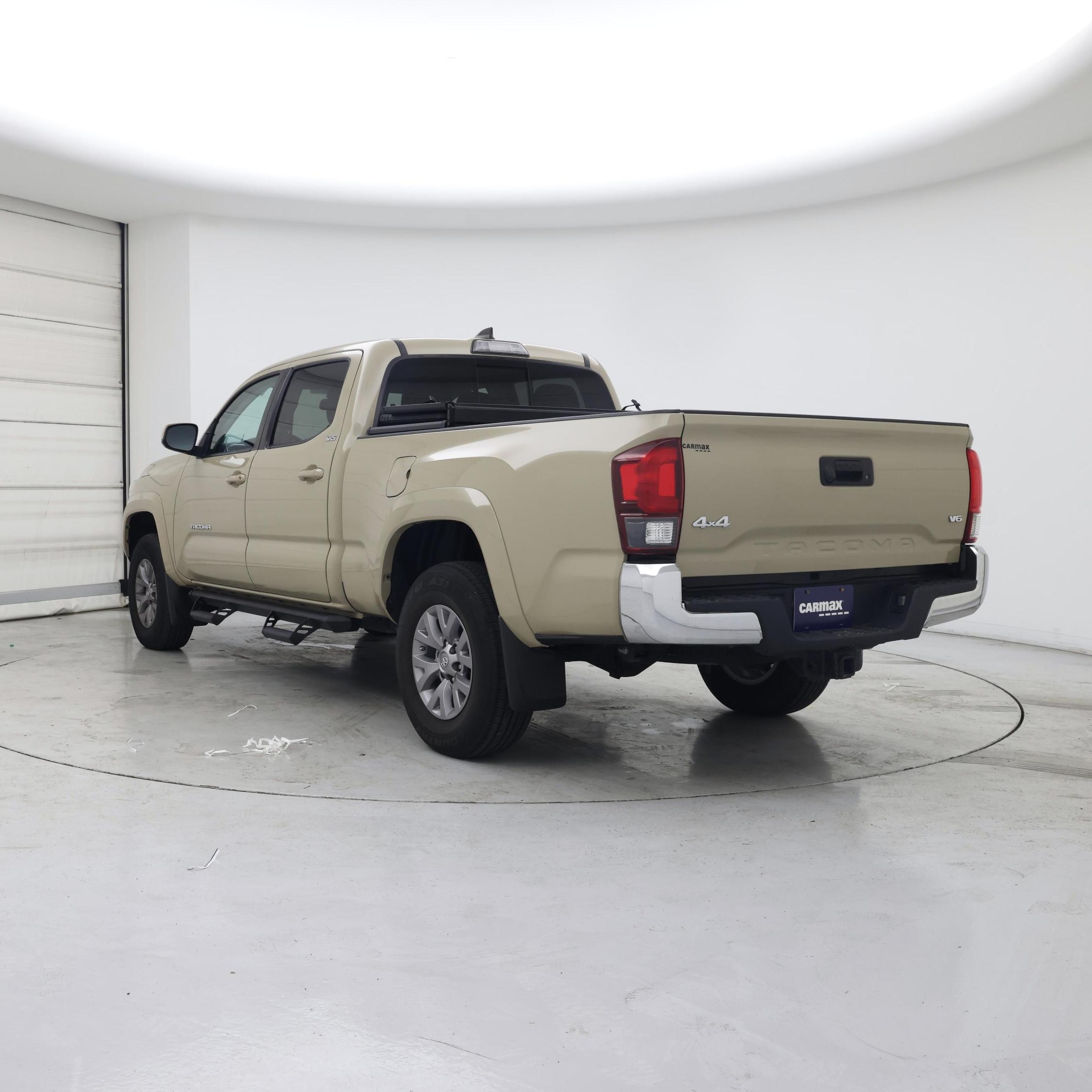 Thumbnail: 2019 Toyota Tacoma - 2