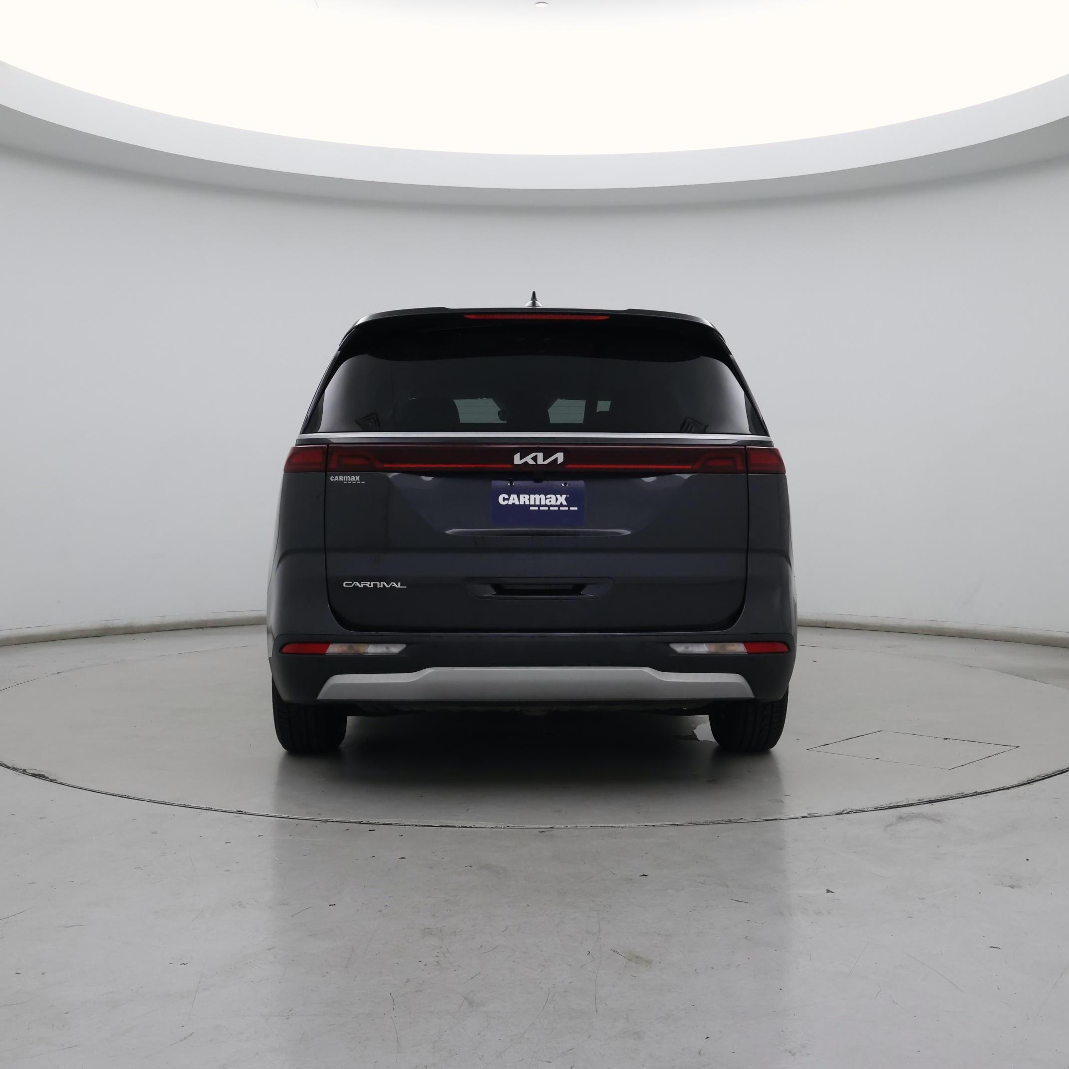 Thumbnail: 2023 Kia Carnival - 6