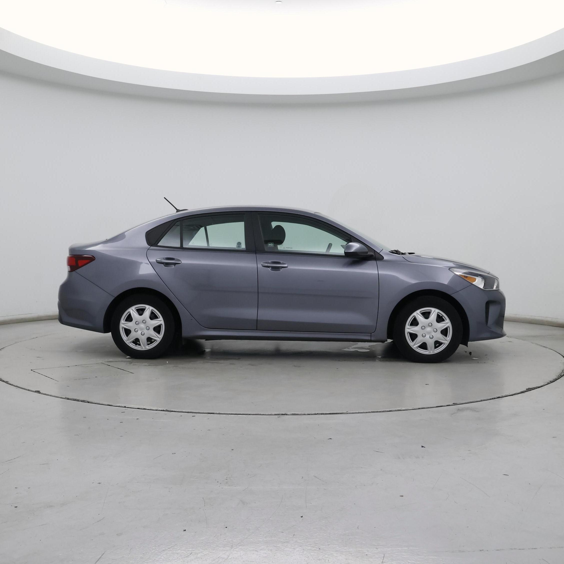 Thumbnail: 2020 Kia Rio - 7