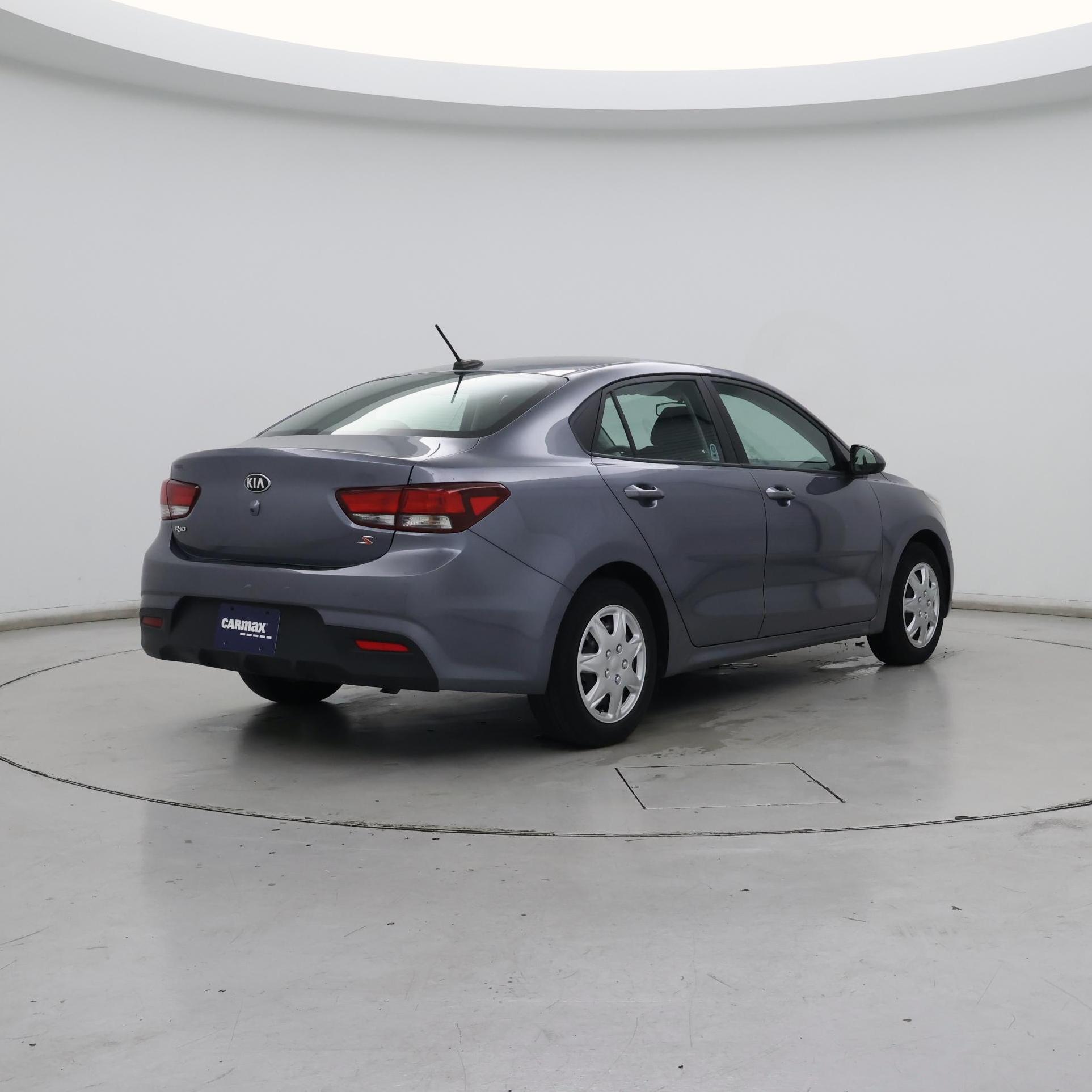 Thumbnail: 2020 Kia Rio - 8