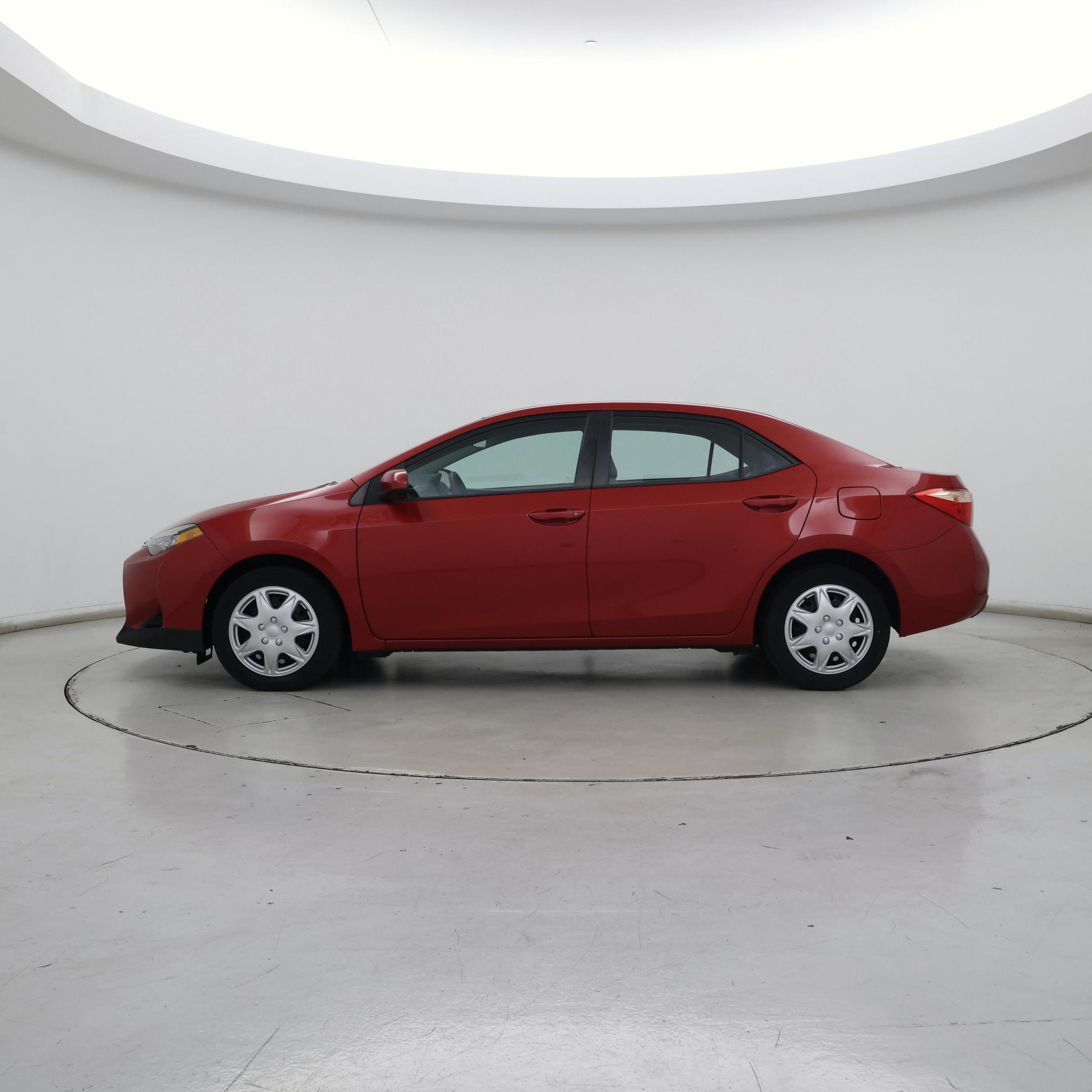 Thumbnail: 2017 Toyota Corolla - 3