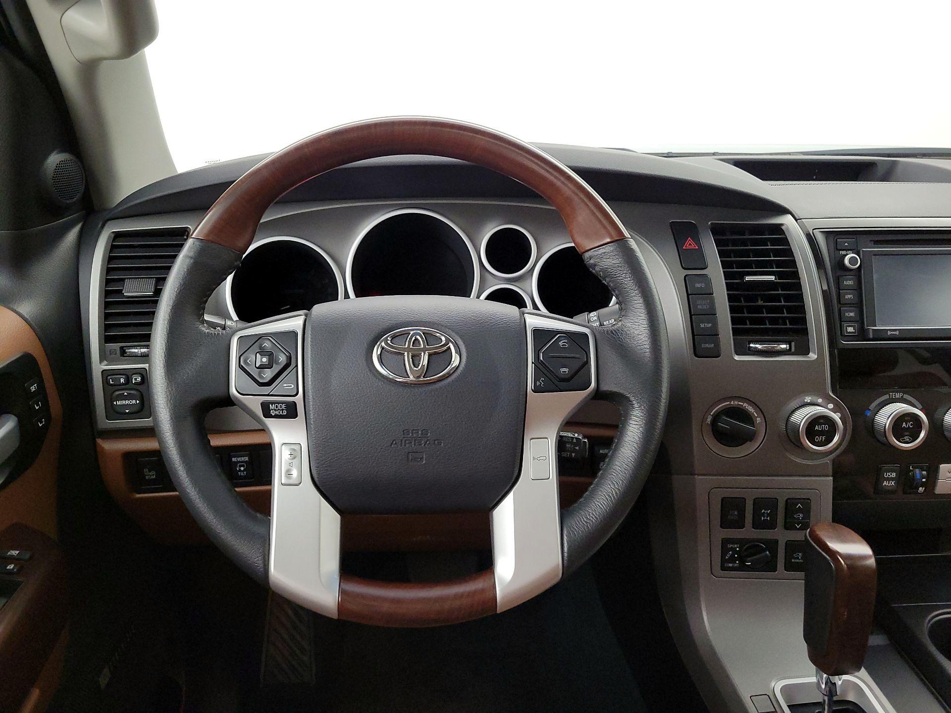 Thumbnail: 2017 Toyota Sequoia - 10