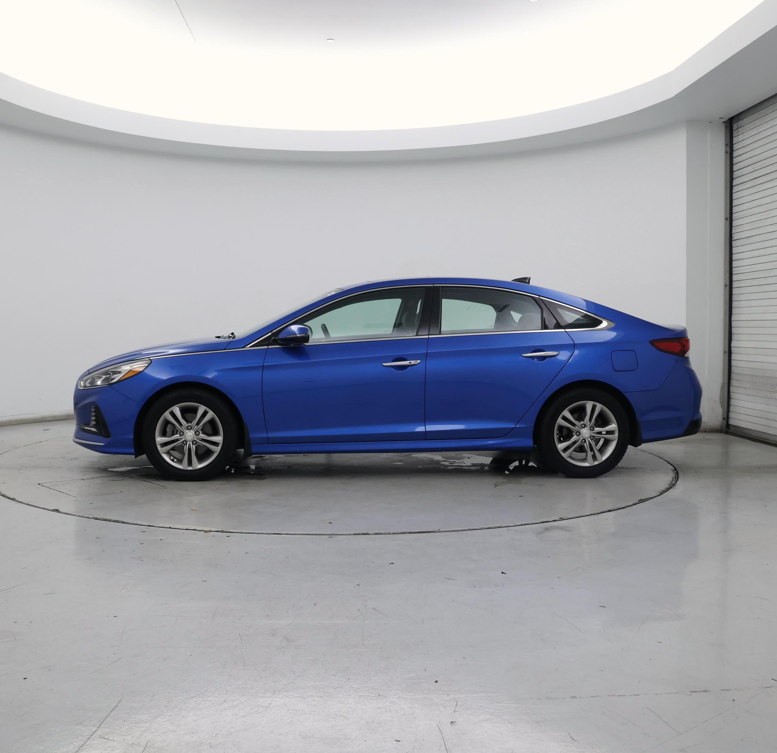 Thumbnail: 2018 Hyundai Sonata - 3