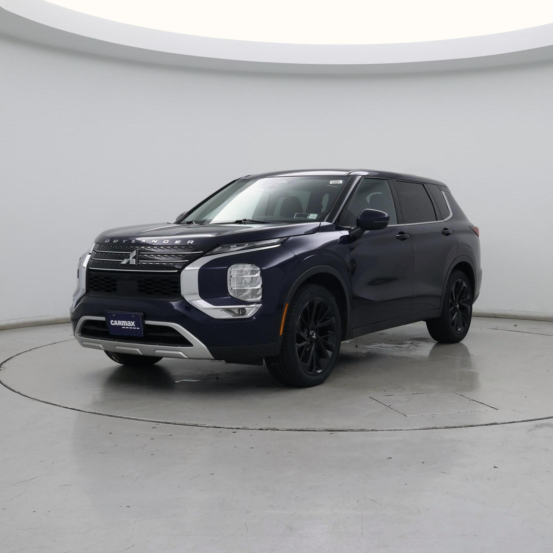 Thumbnail: 2022 Mitsubishi Outlander - 4