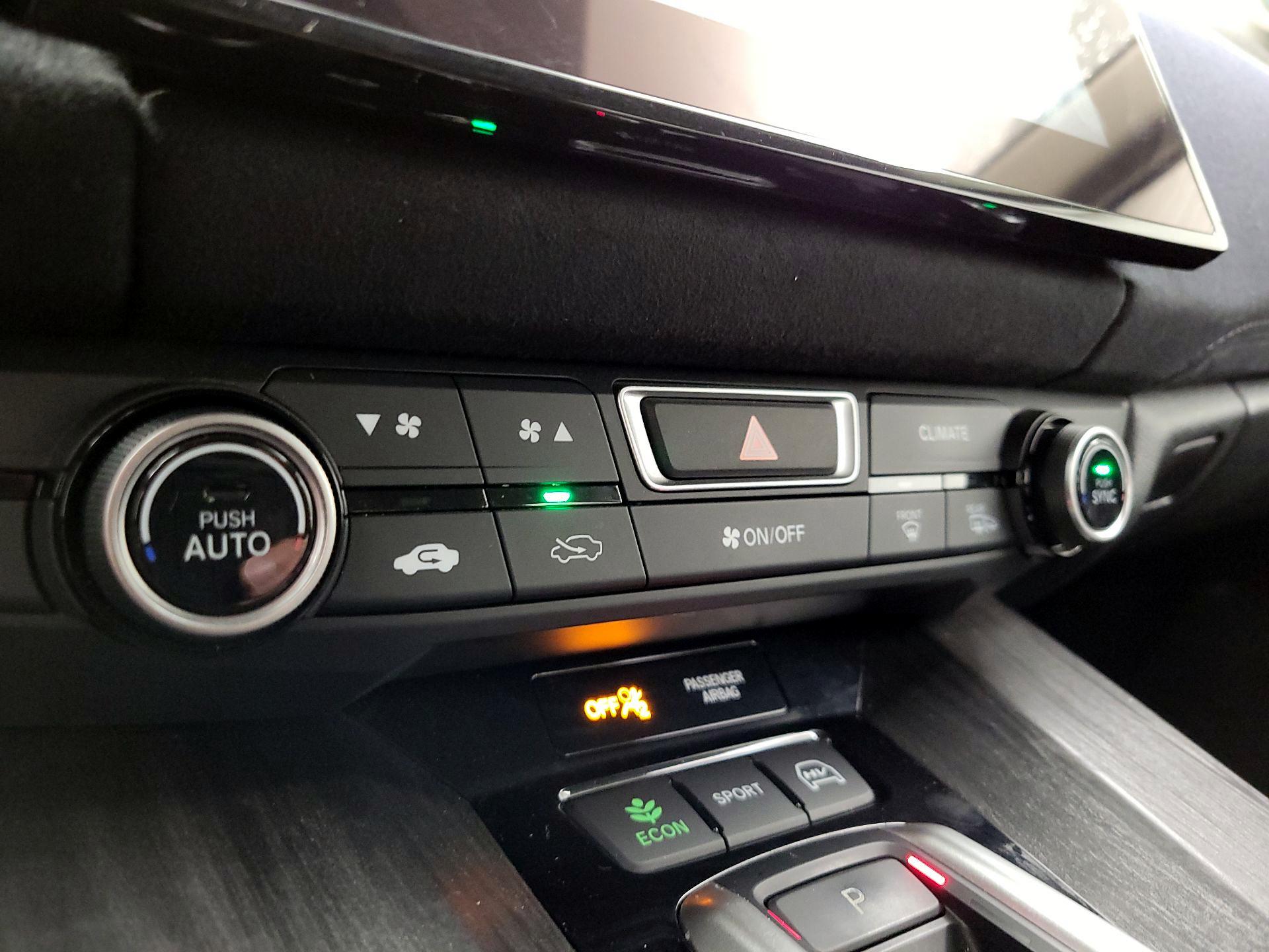 Thumbnail: 2019 Honda Clarity - 17