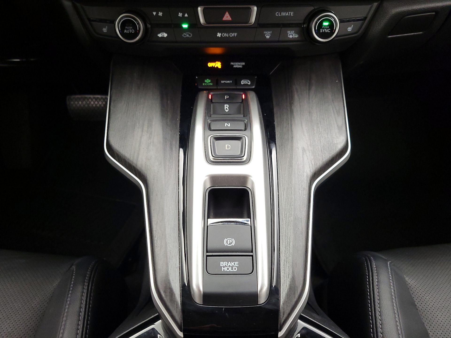 Thumbnail: 2019 Honda Clarity - 18
