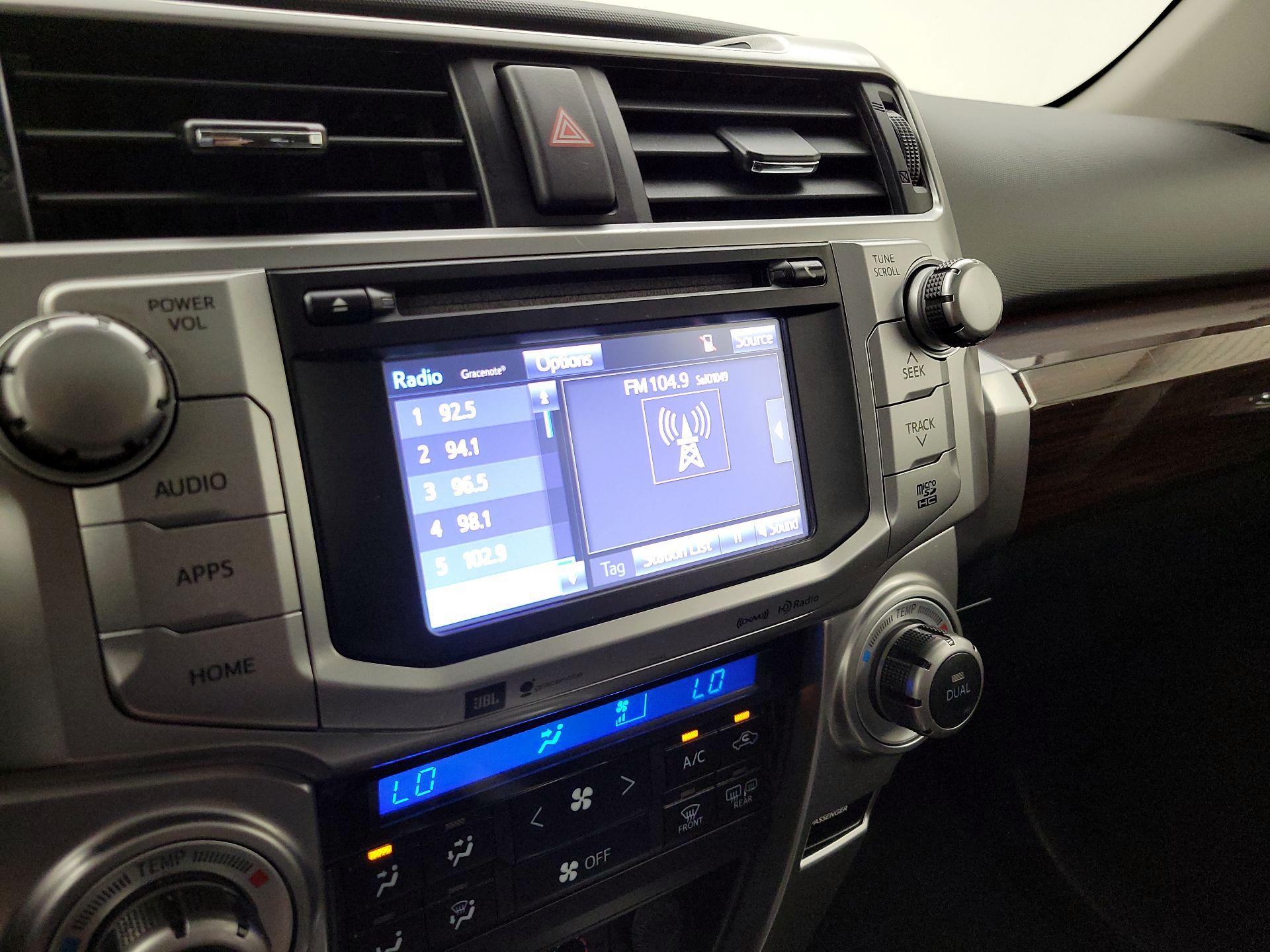 Thumbnail: 2016 Toyota 4Runner - 16