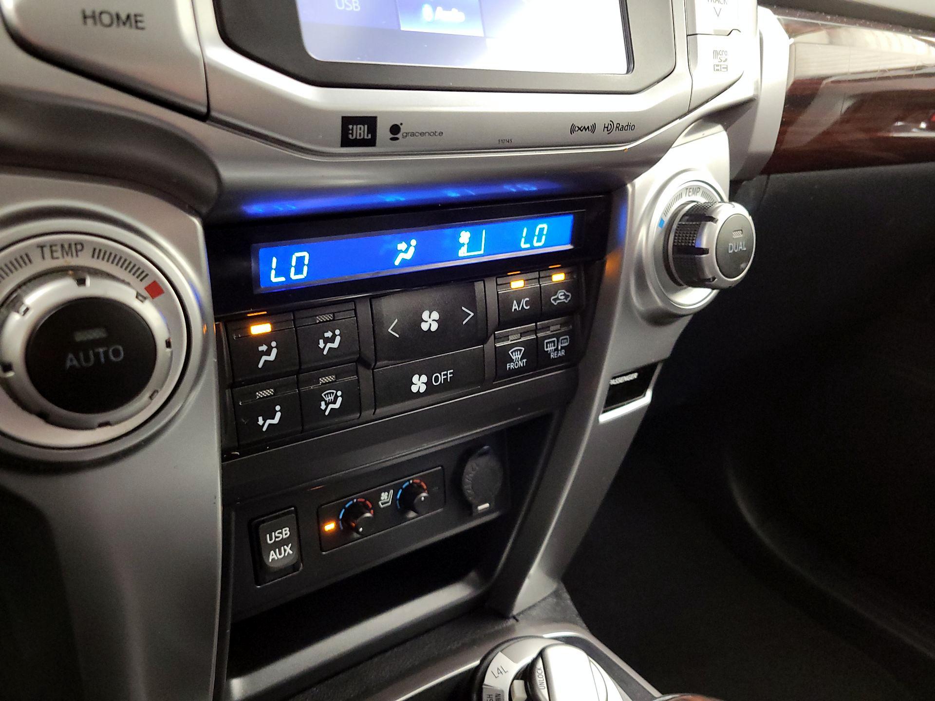 Thumbnail: 2016 Toyota 4Runner - 17