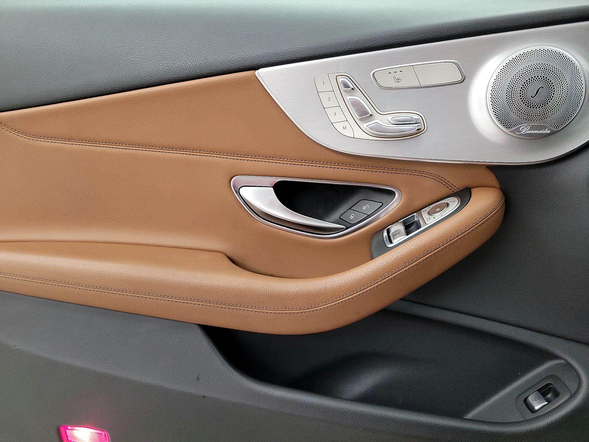 Thumbnail: 2018 Mercedes-Benz C-Class - 12