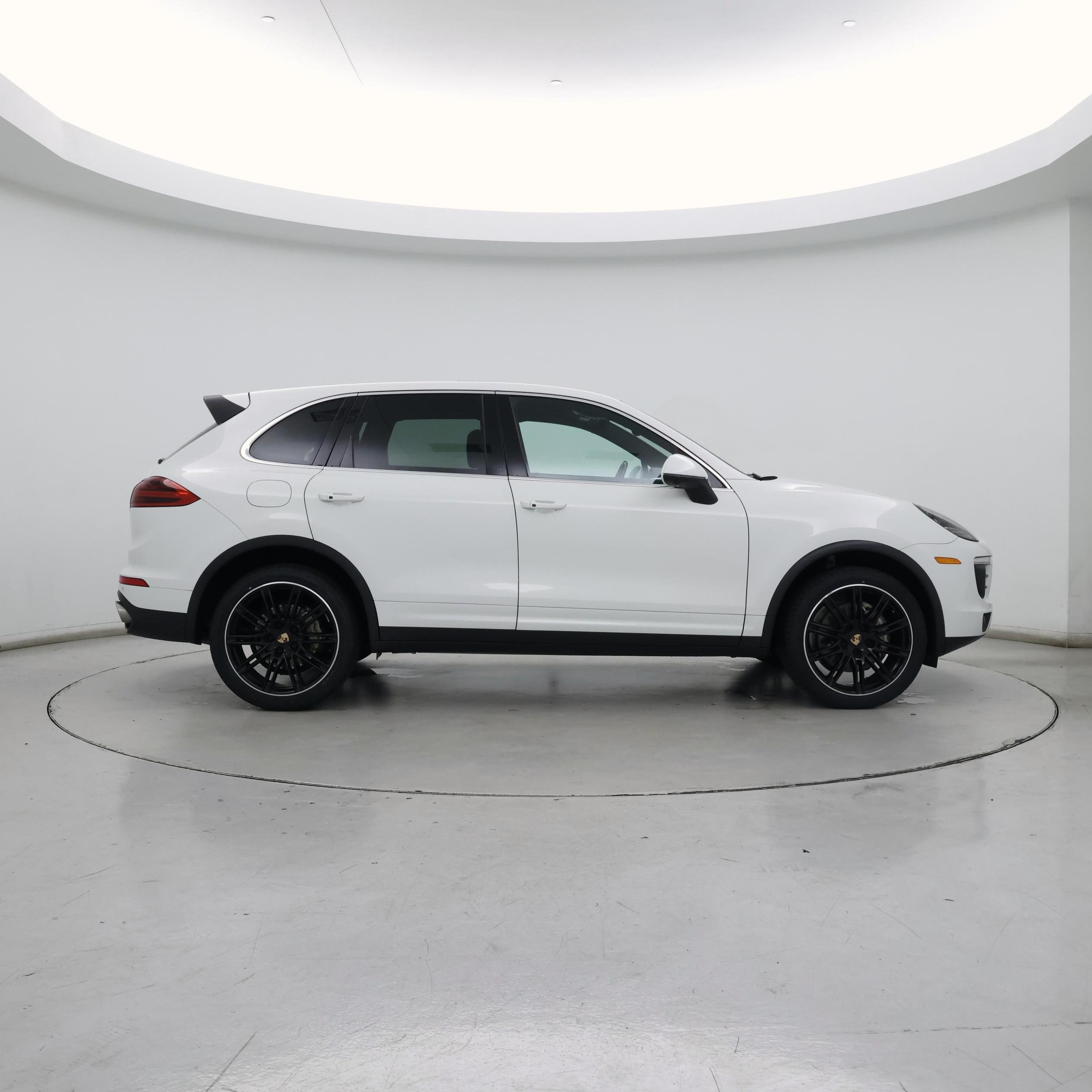 Thumbnail: 2018 Porsche Cayenne - 7