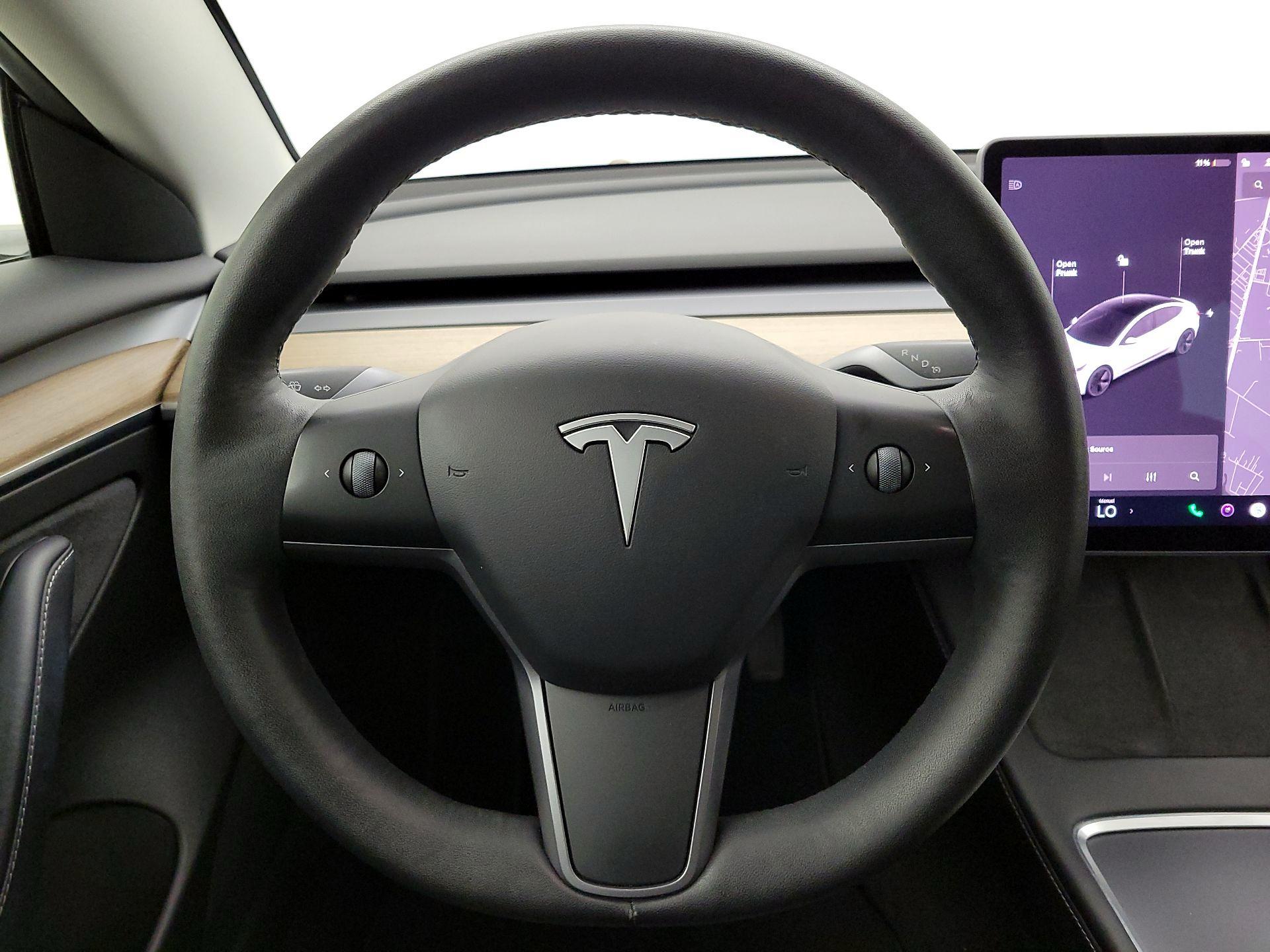 Thumbnail: 2022 Tesla Model 3 - 10