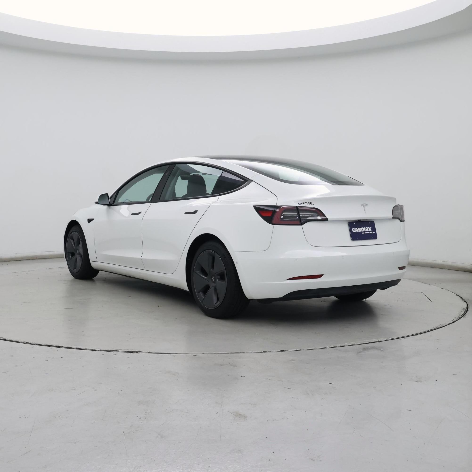 Thumbnail: 2022 Tesla Model 3 - 2