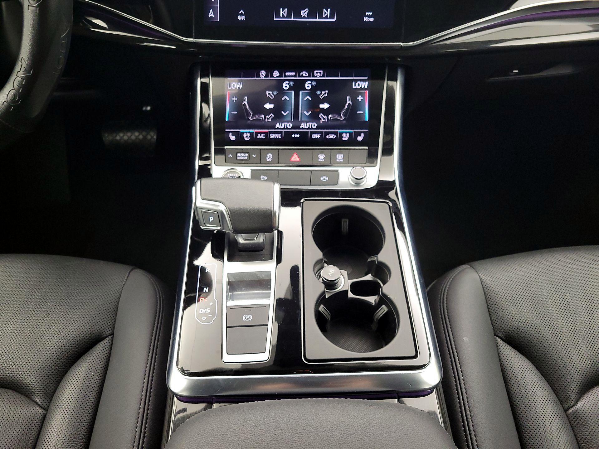 Thumbnail: 2023 Audi Q7 - 18