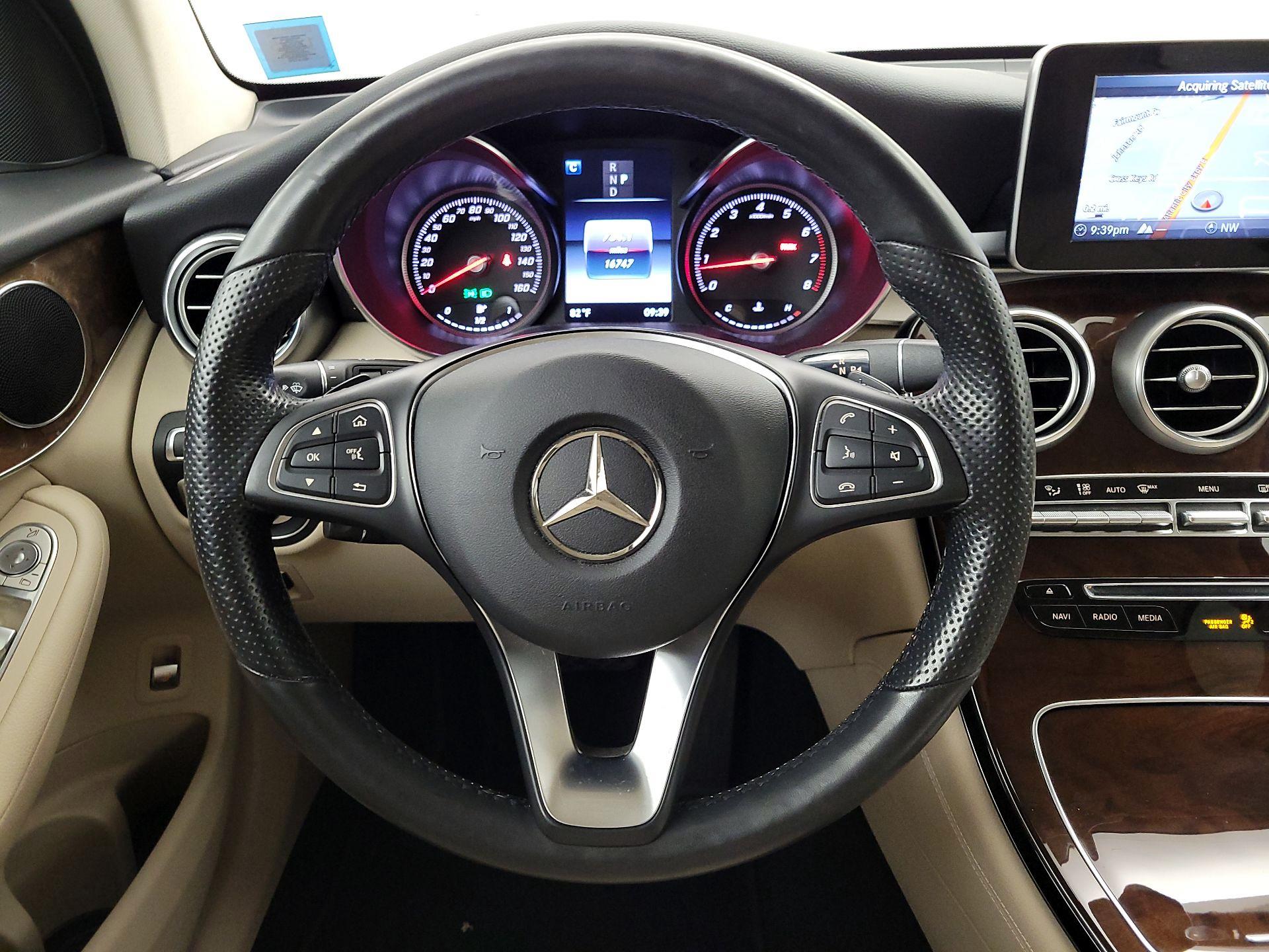 Thumbnail: 2018 Mercedes-Benz GLC - 10