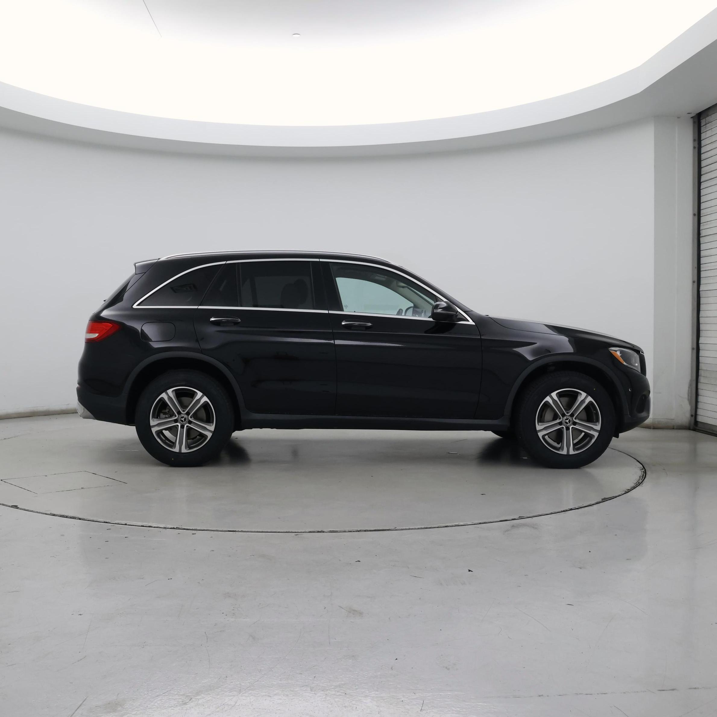 Thumbnail: 2018 Mercedes-Benz GLC - 7