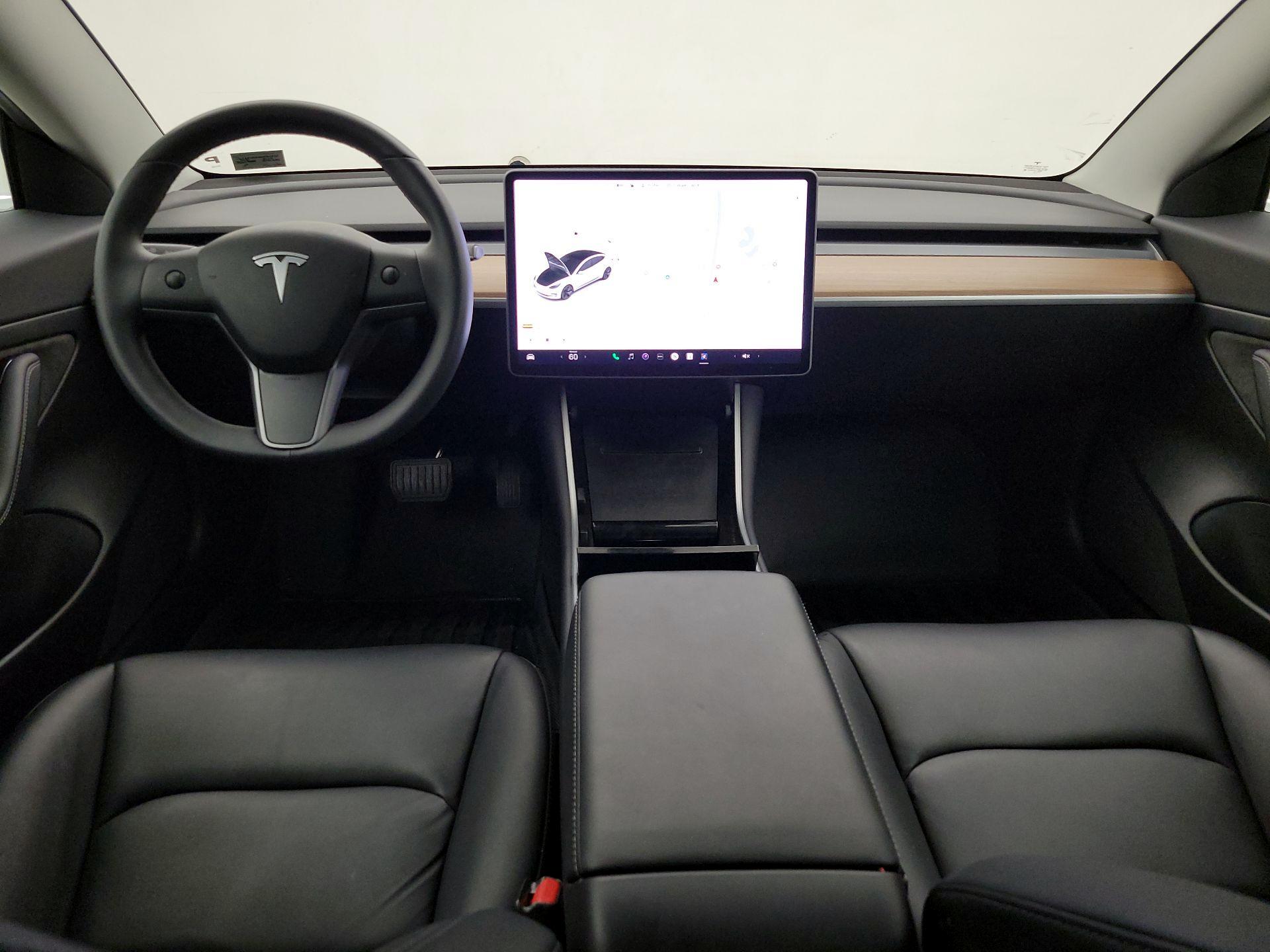 Thumbnail: 2020 Tesla Model 3 - 9